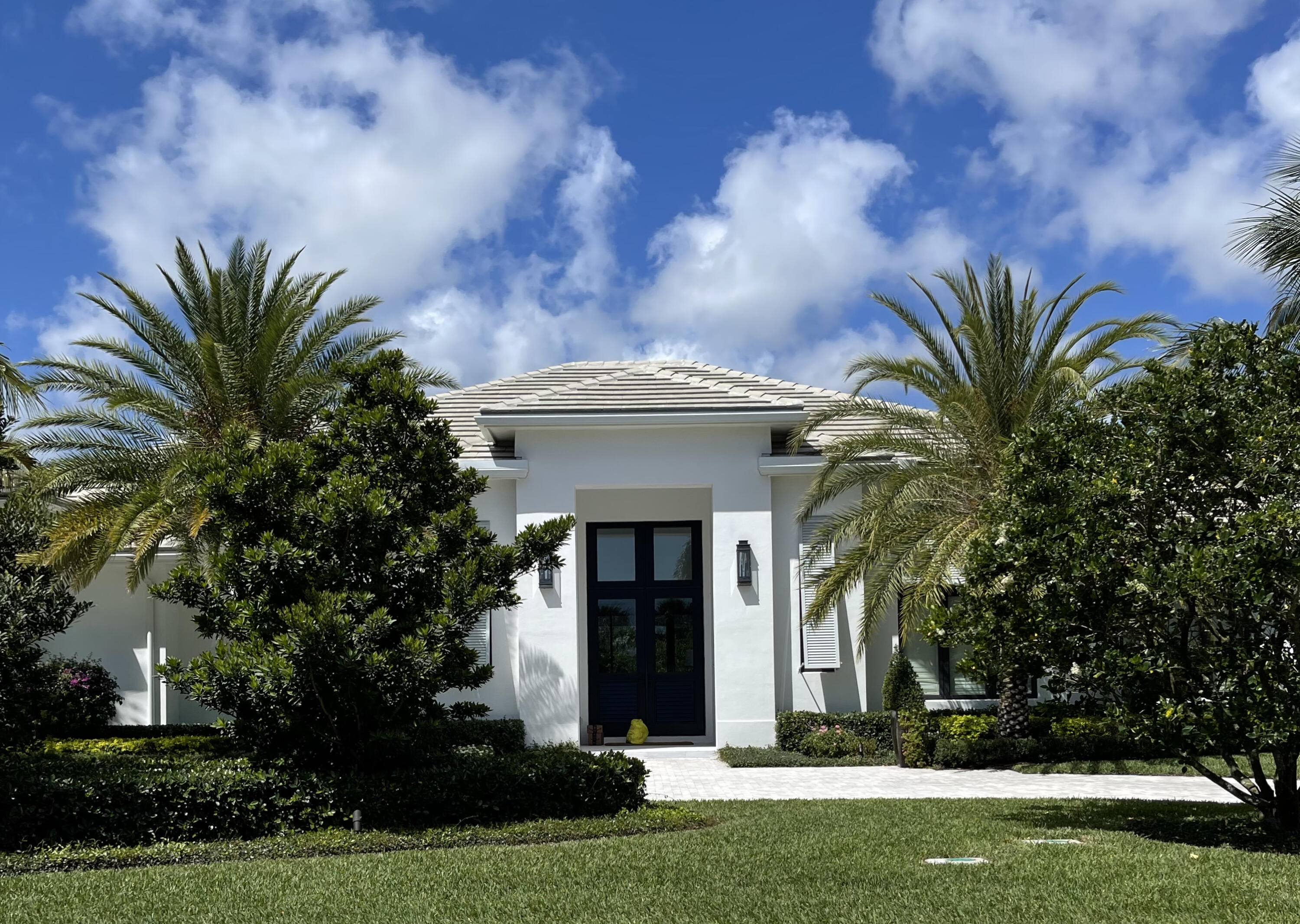 Admirals Cove - Residential