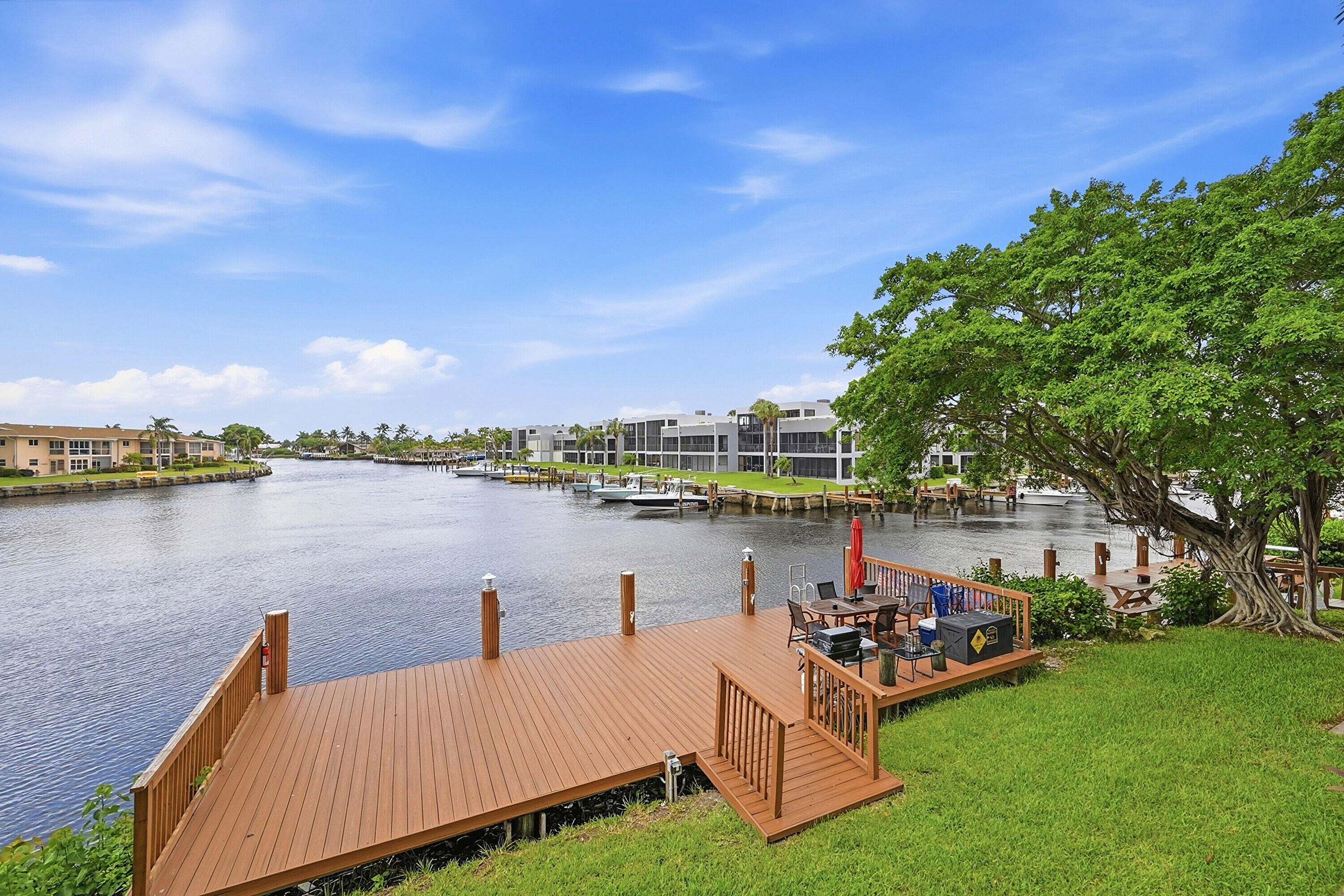 Island Club One Condo - Residential