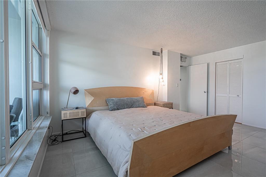 OCEAN COLONY - Residential
