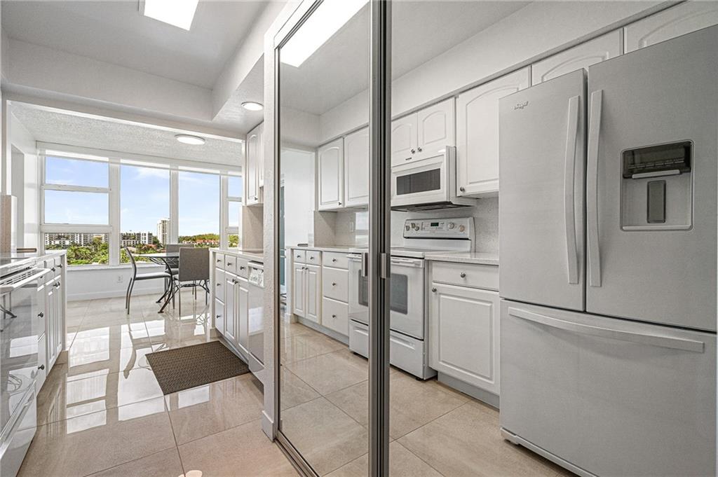 OCEAN COLONY - Residential