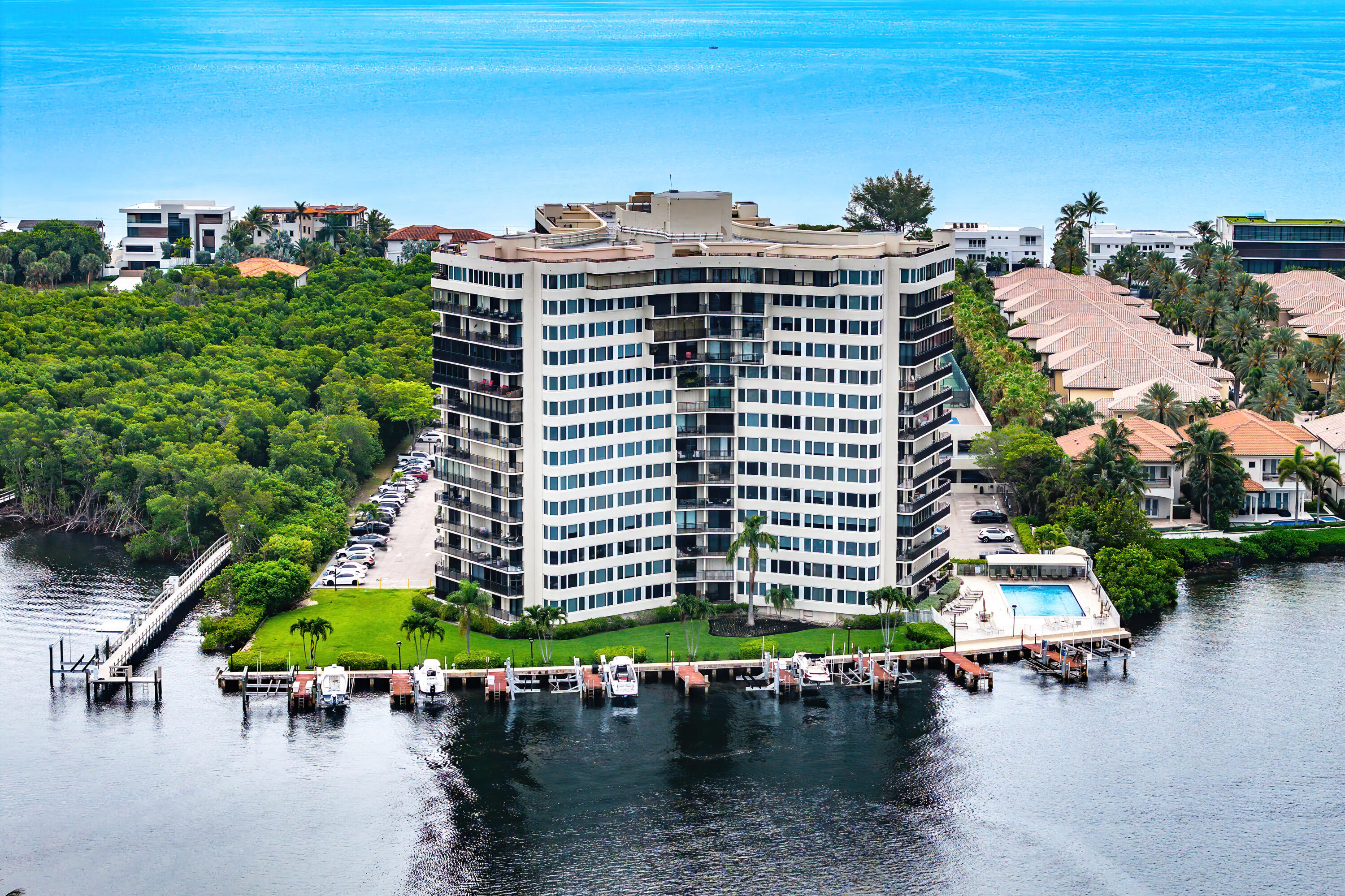 REGENCY HIGHLAND - Residential