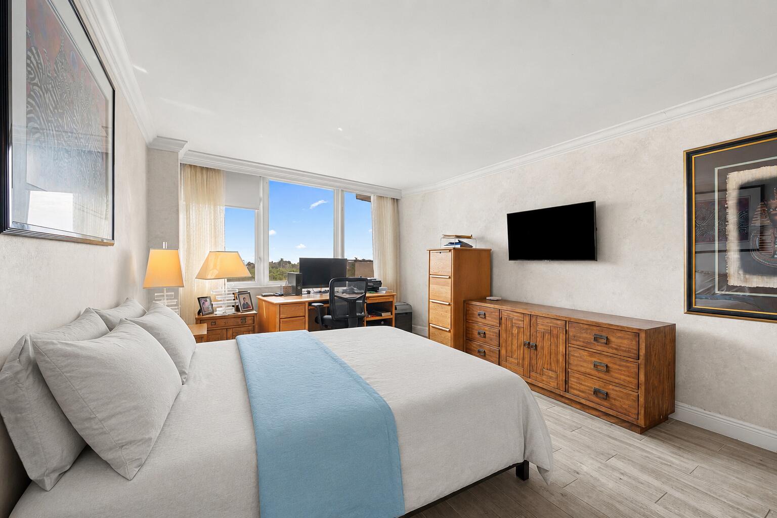 REGENCY HIGHLAND - Residential