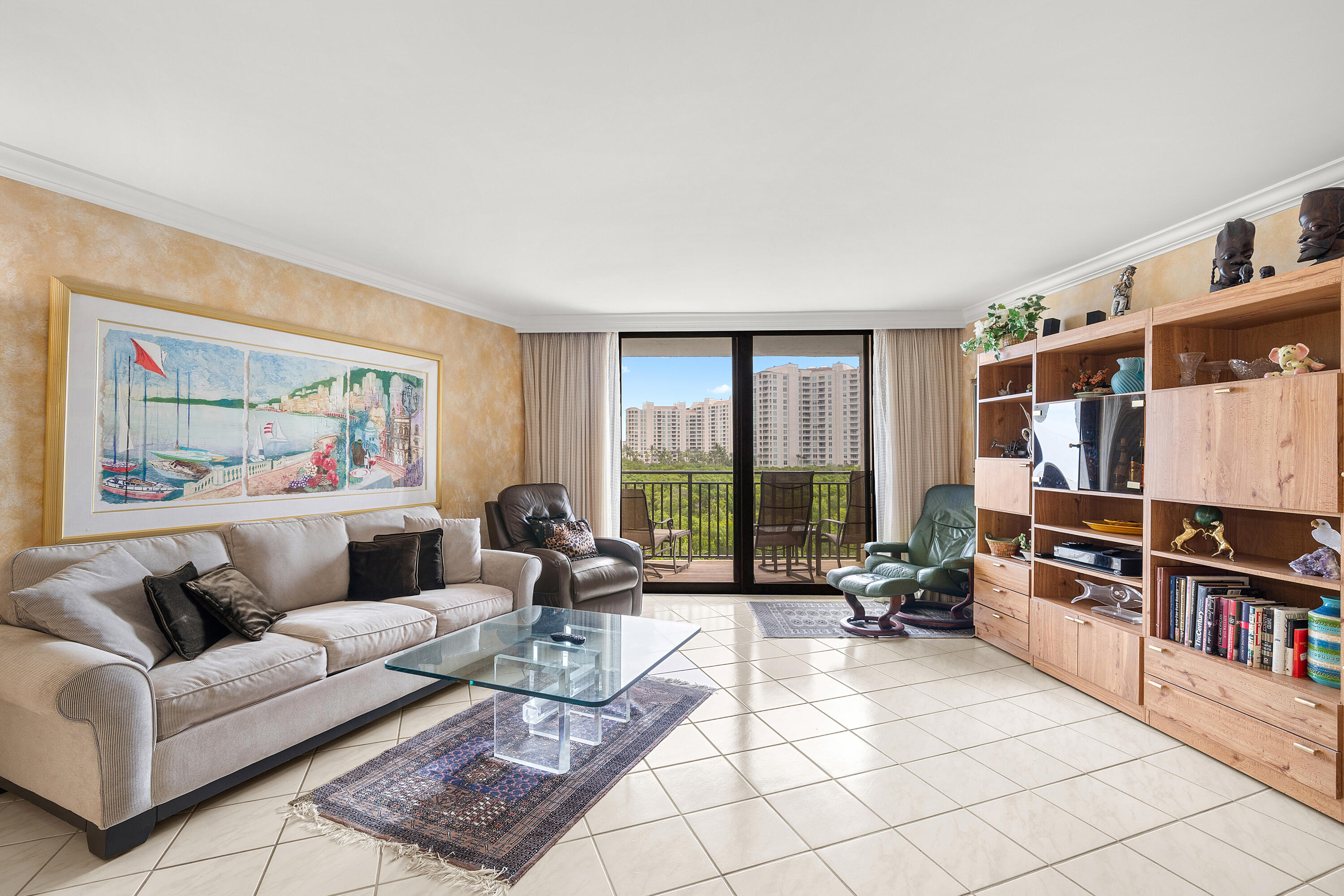 REGENCY HIGHLAND - Residential