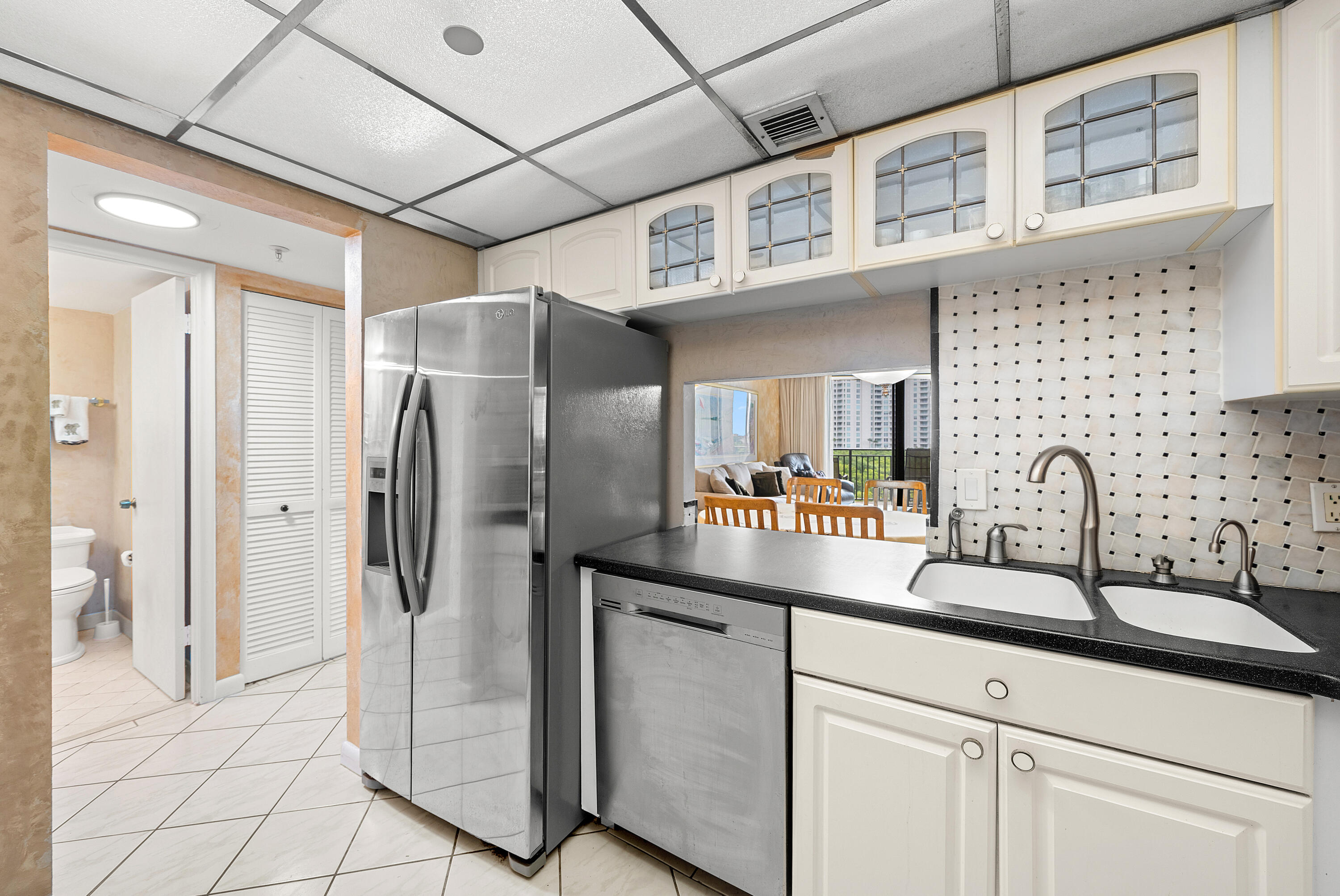 REGENCY HIGHLAND - Residential