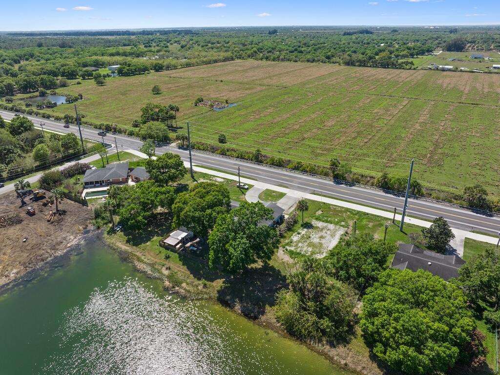 LAKEWOOD PARK - Land