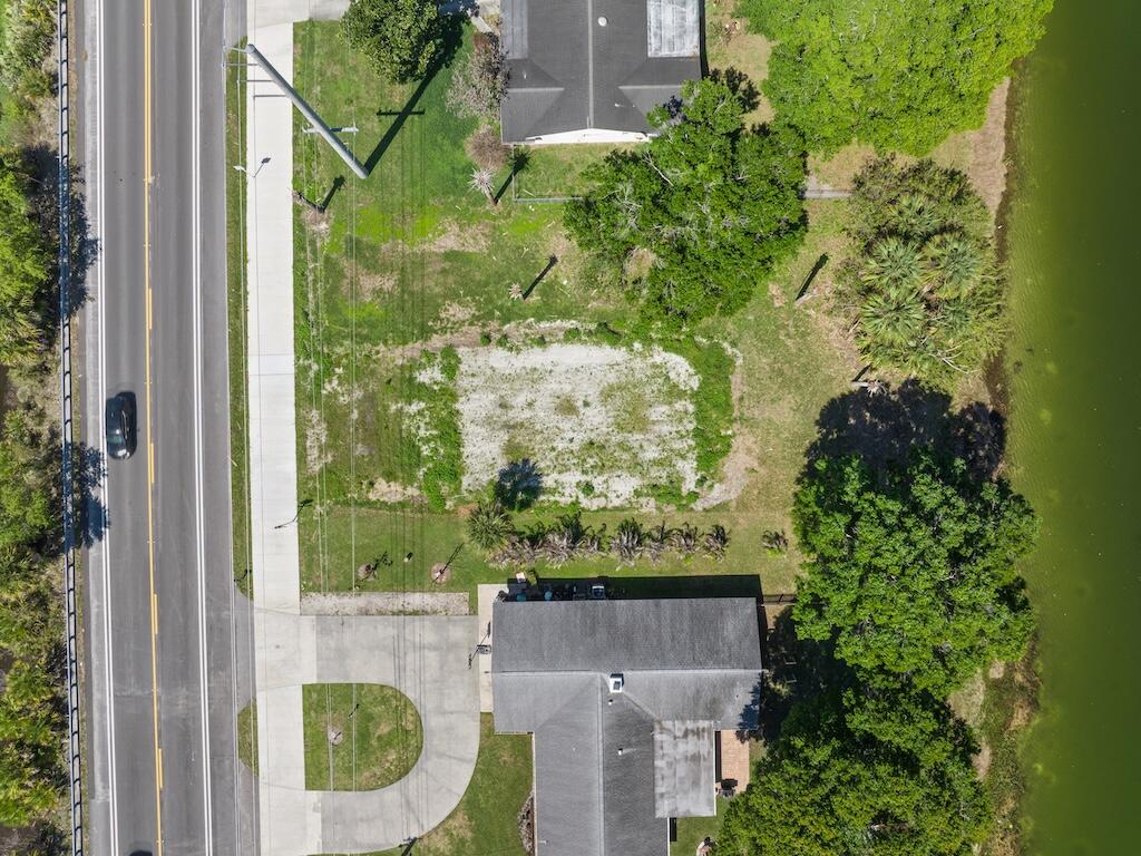 LAKEWOOD PARK - Land