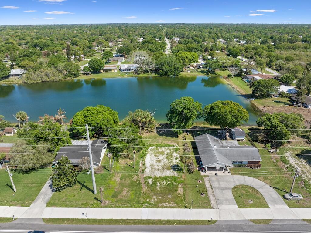 LAKEWOOD PARK - Land
