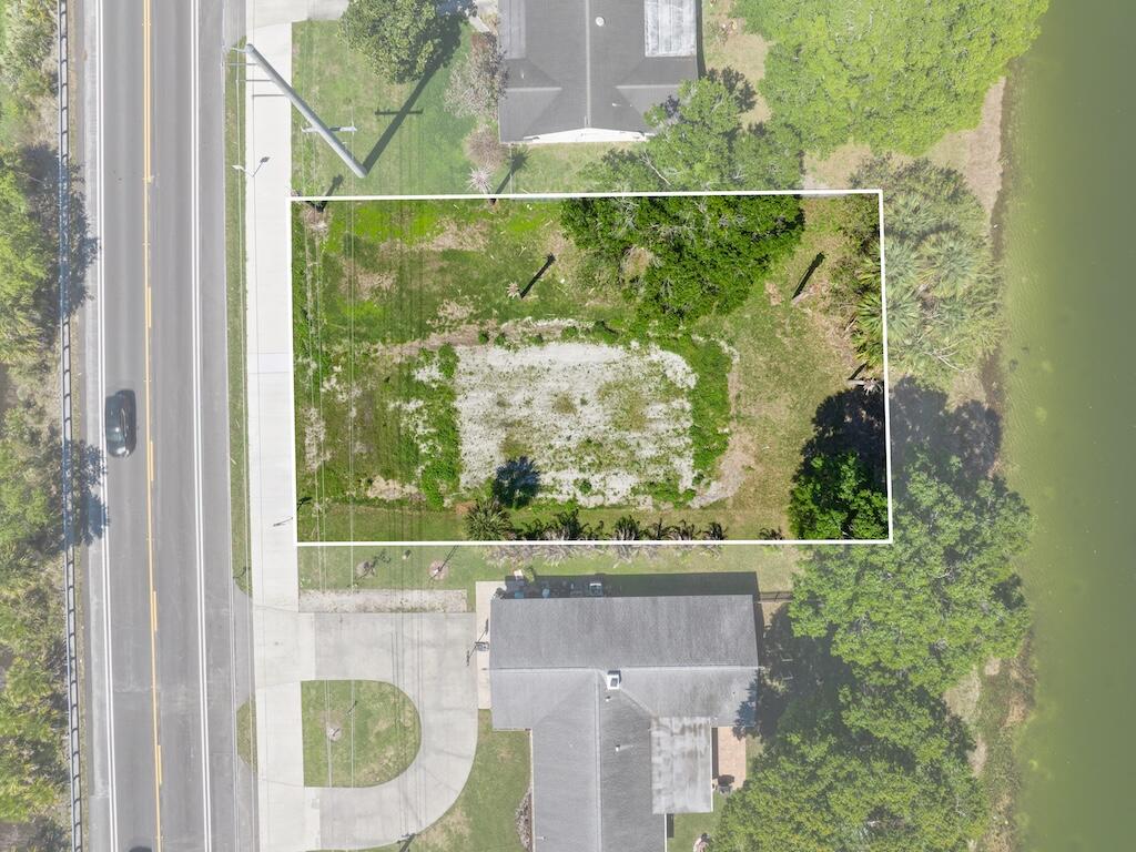 LAKEWOOD PARK - Land