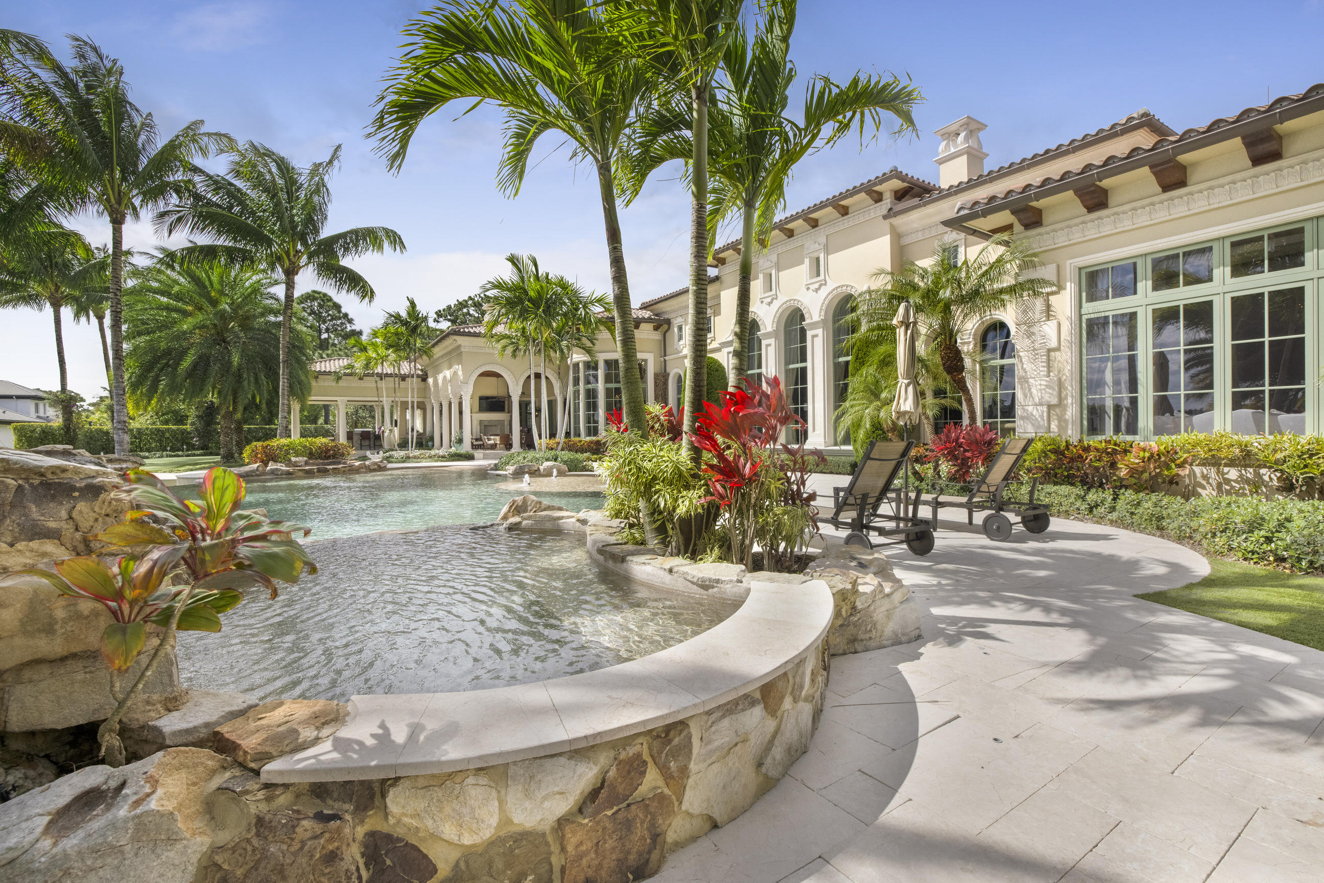 OLD PALM 3 - Residential