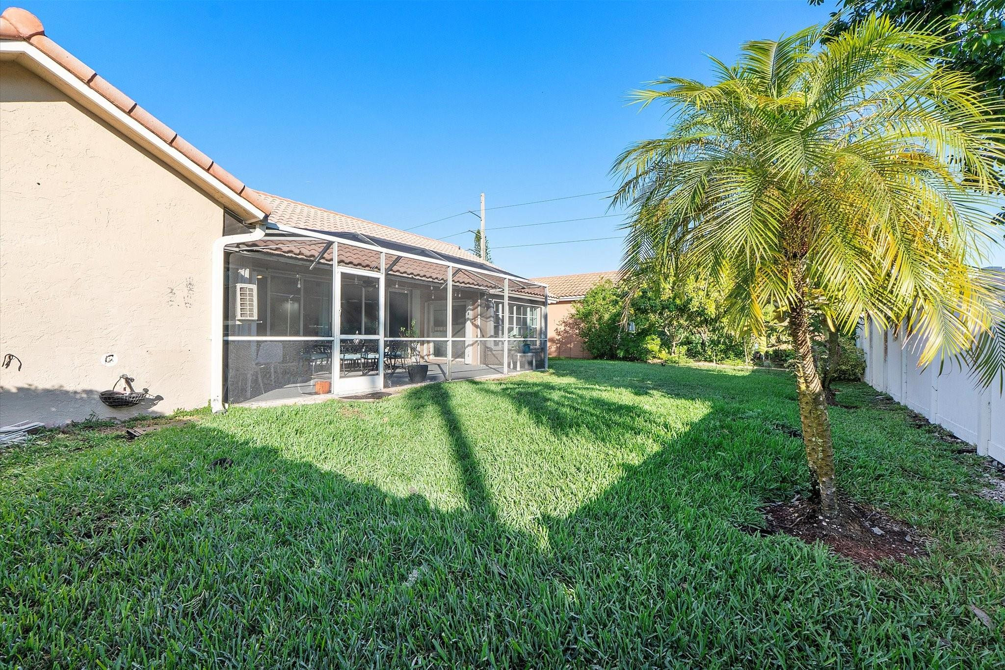 LAGUNA SPRINGS ONE - Residential