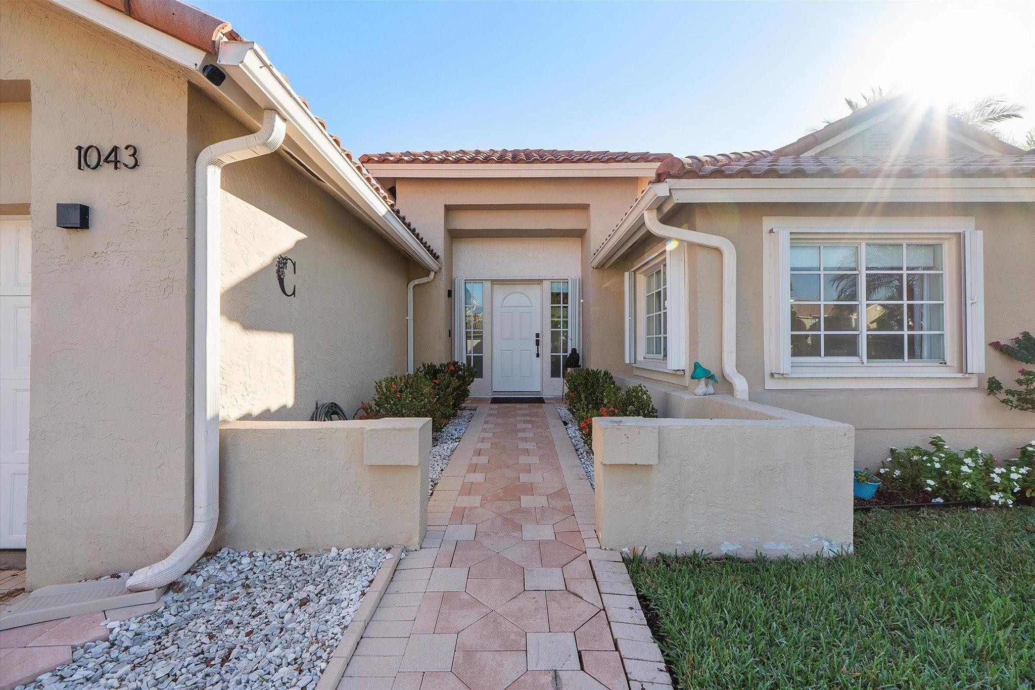 LAGUNA SPRINGS ONE - Residential