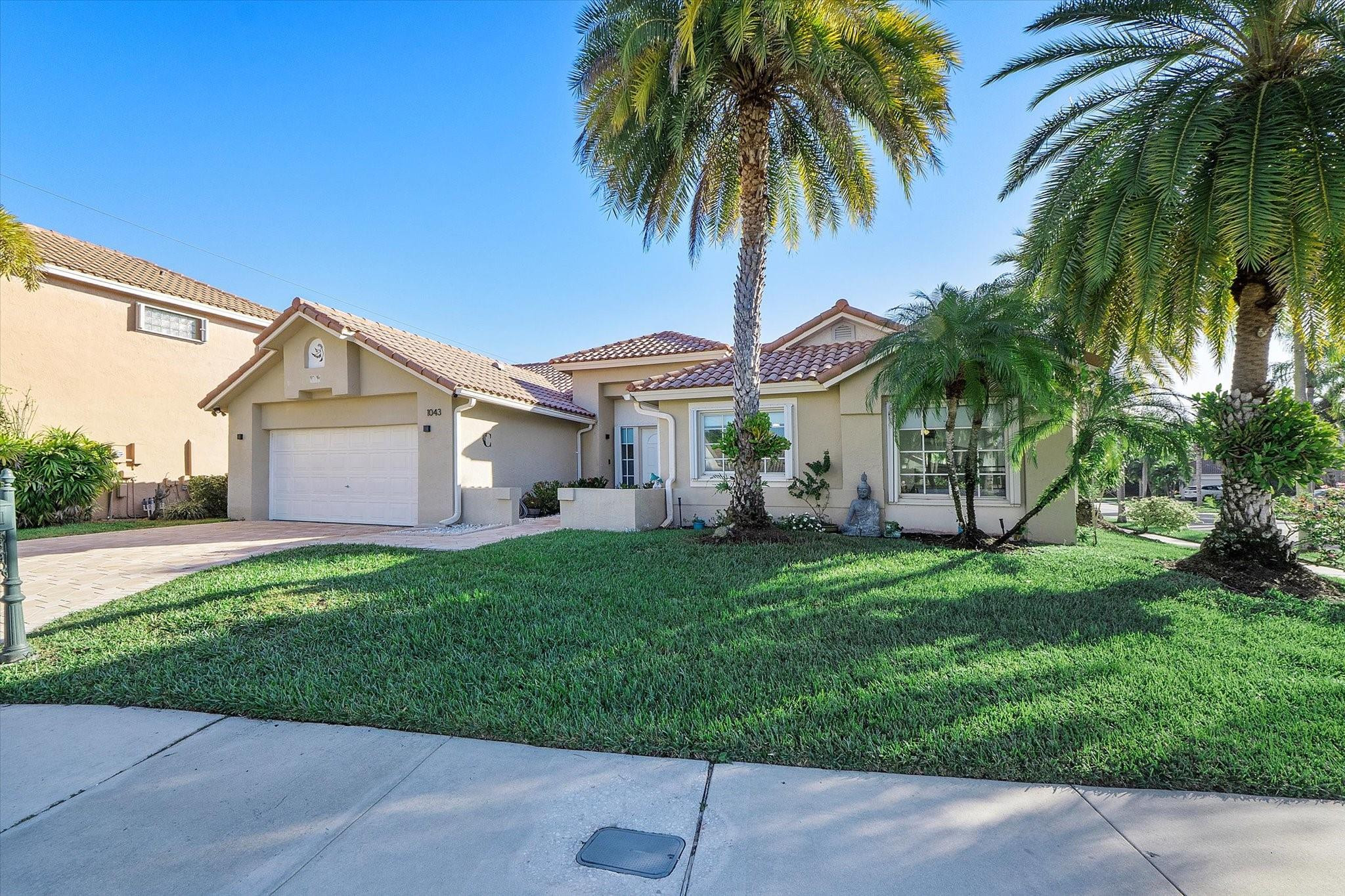 LAGUNA SPRINGS ONE - Residential