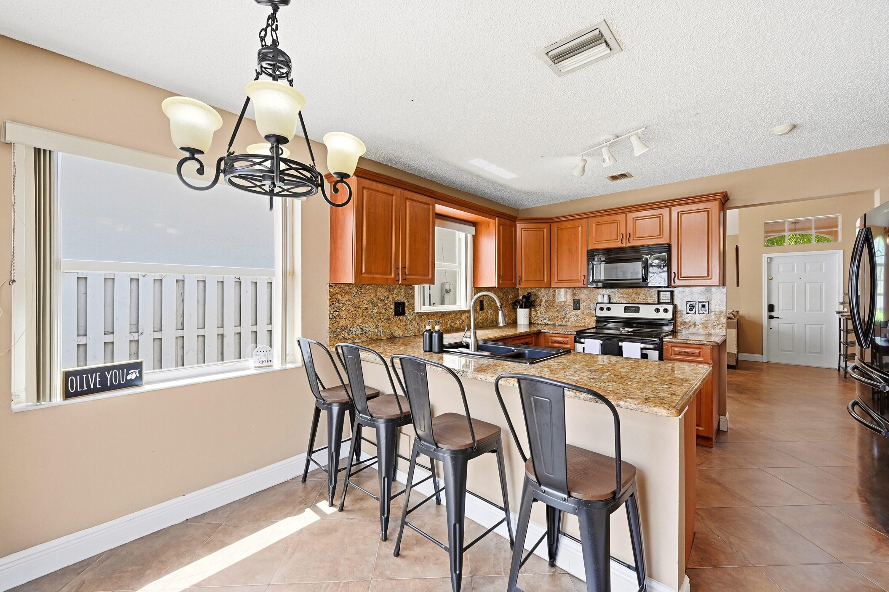WINSTON PARK SECTION THREE - Residential