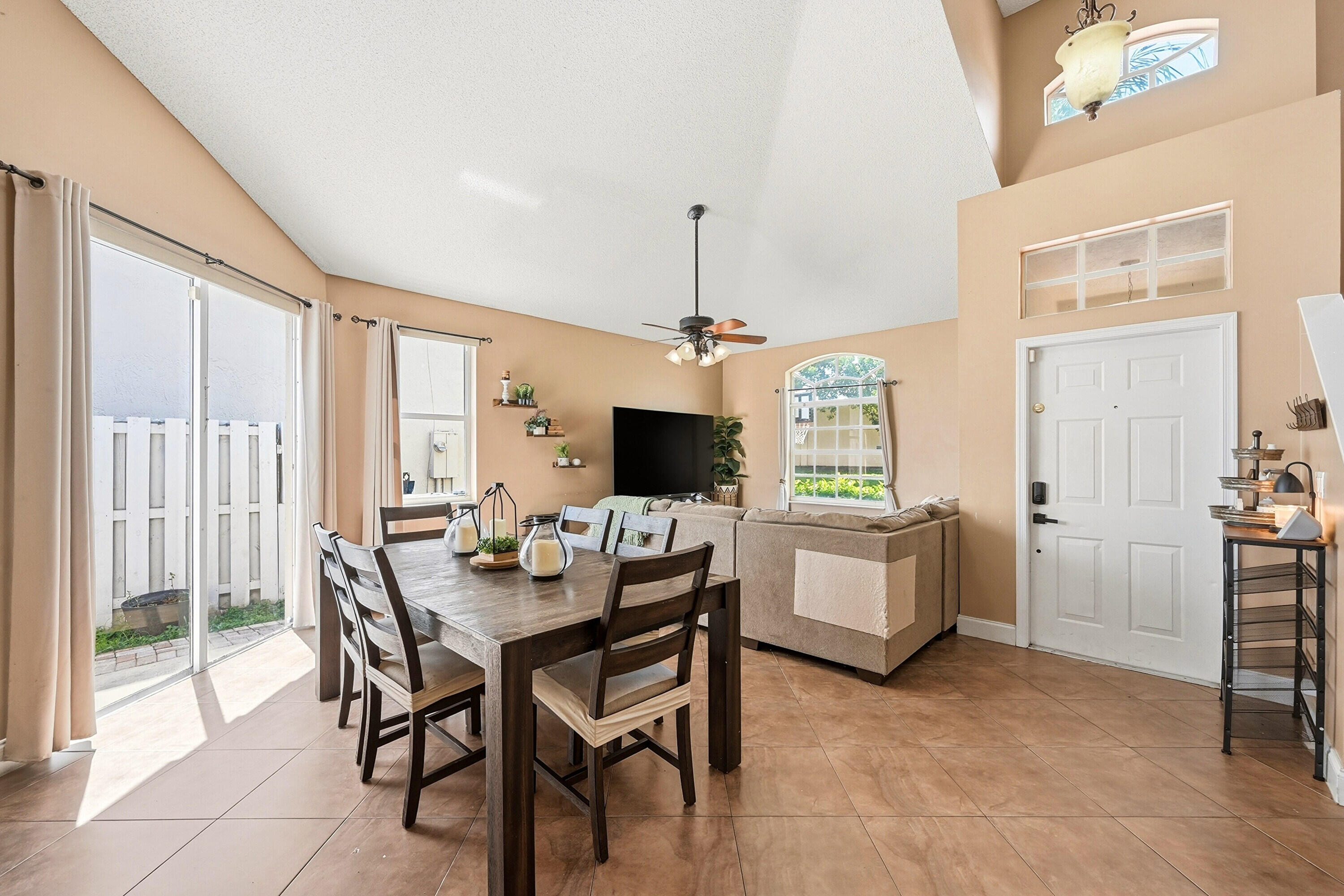 WINSTON PARK SECTION THREE - Residential
