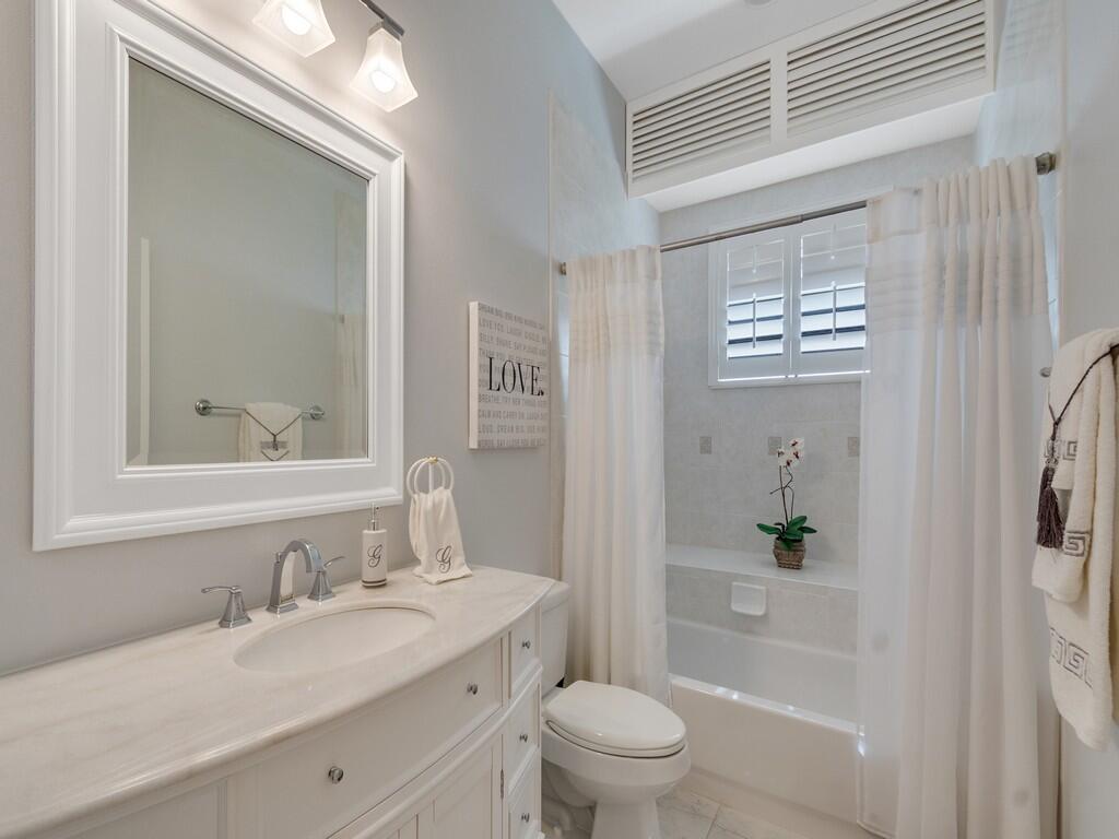 OAK CHASE SUBDIVISION PHASE II - Residential