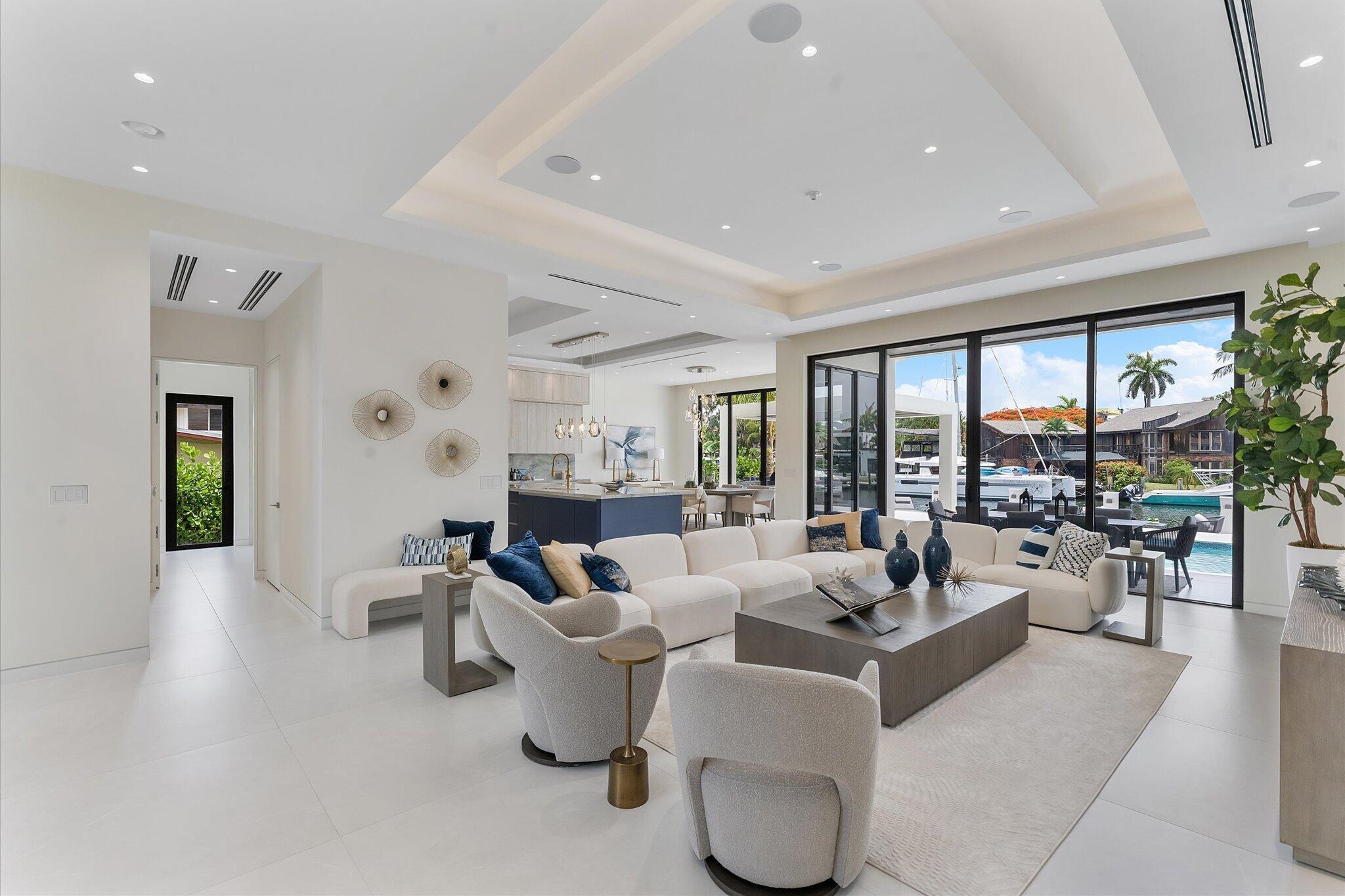 LAUDERDALE HARBORS SECTION - Residential