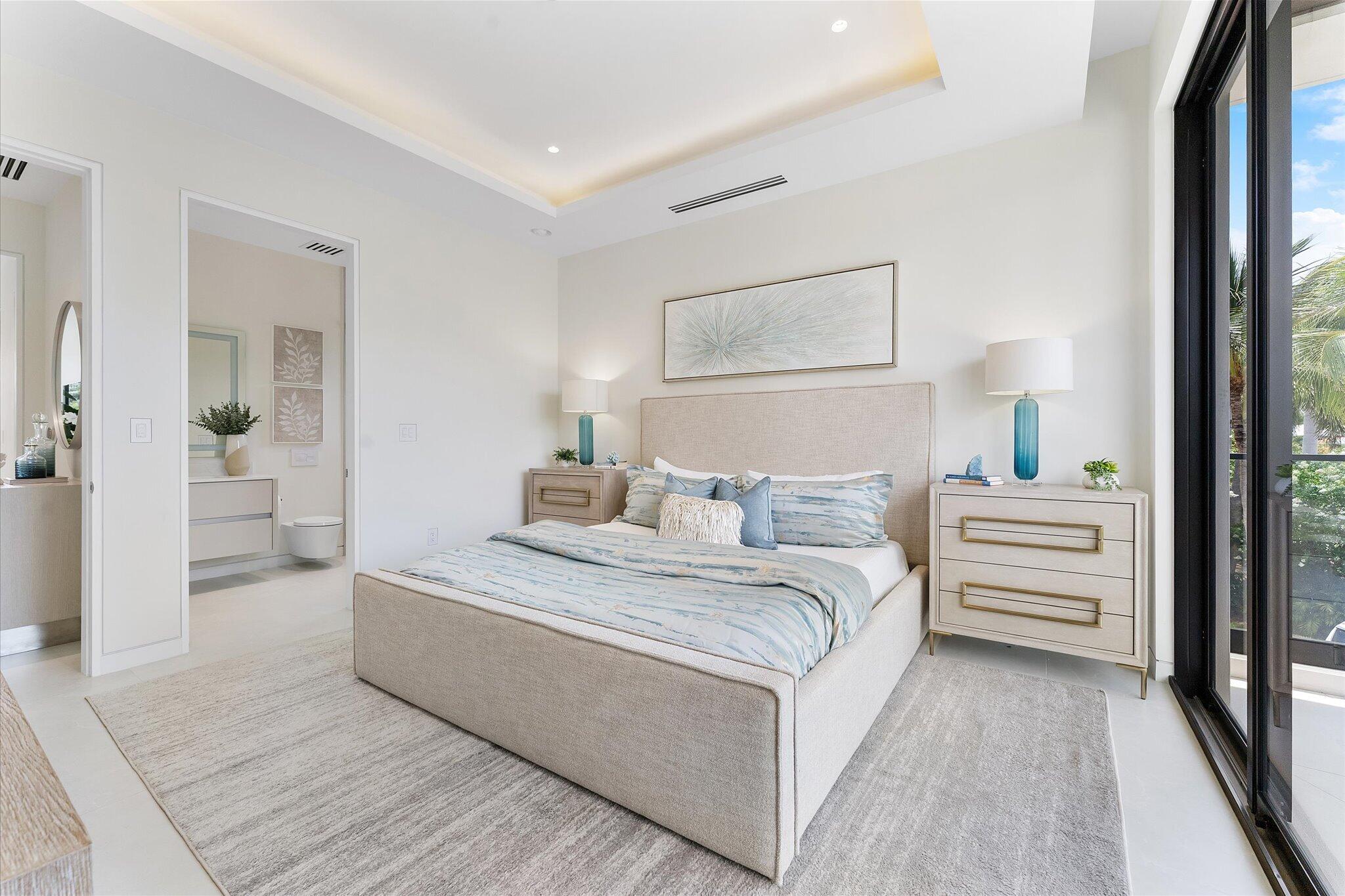 LAUDERDALE HARBORS SECTION - Residential