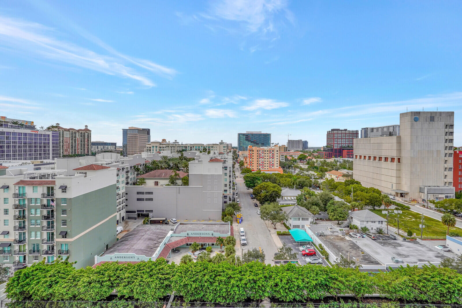 The Plaza of the Palm Beaches - Residential