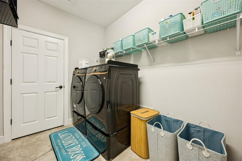 Amelia Walk - Residential