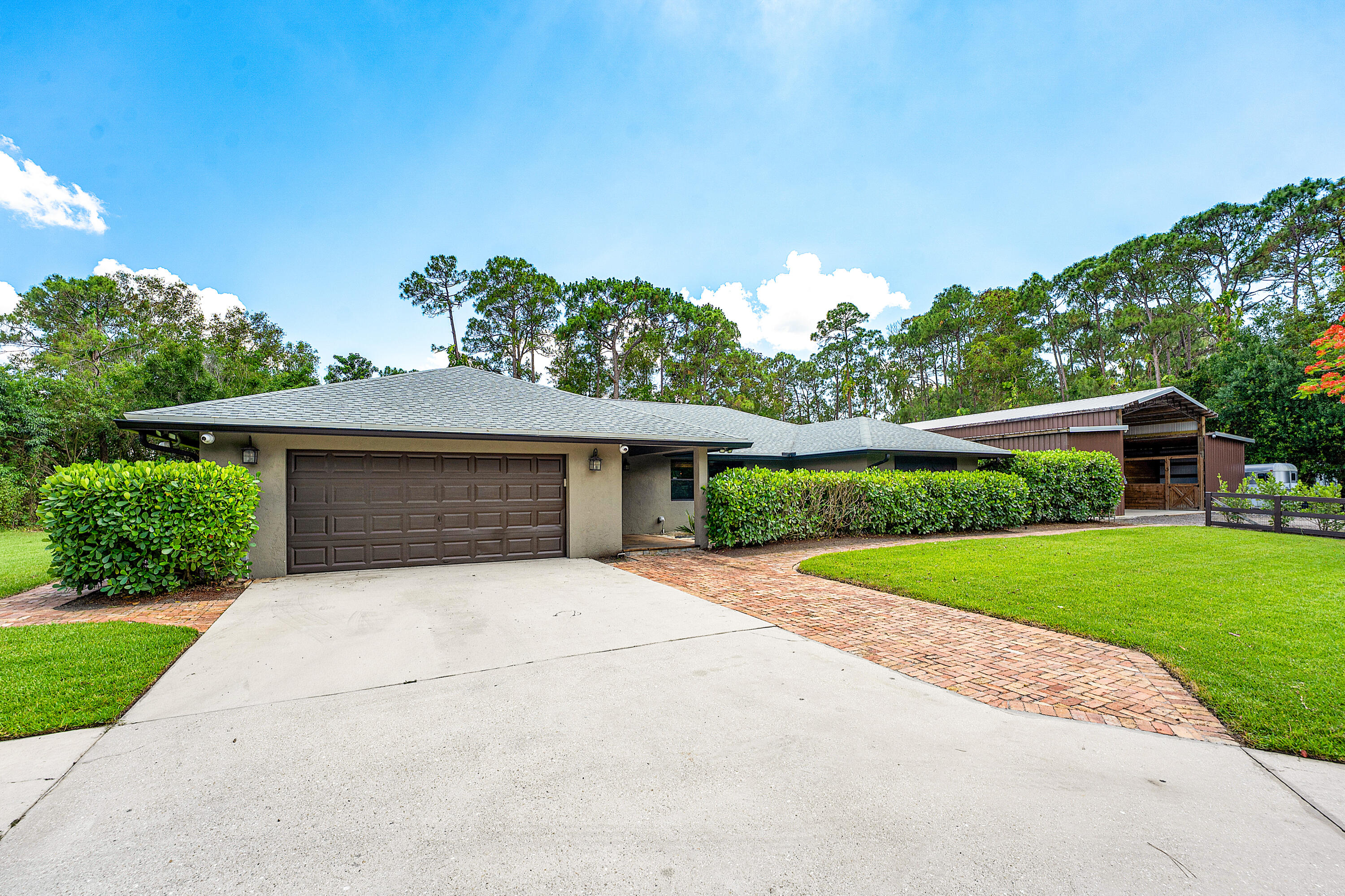 Loxahatchee - Residential