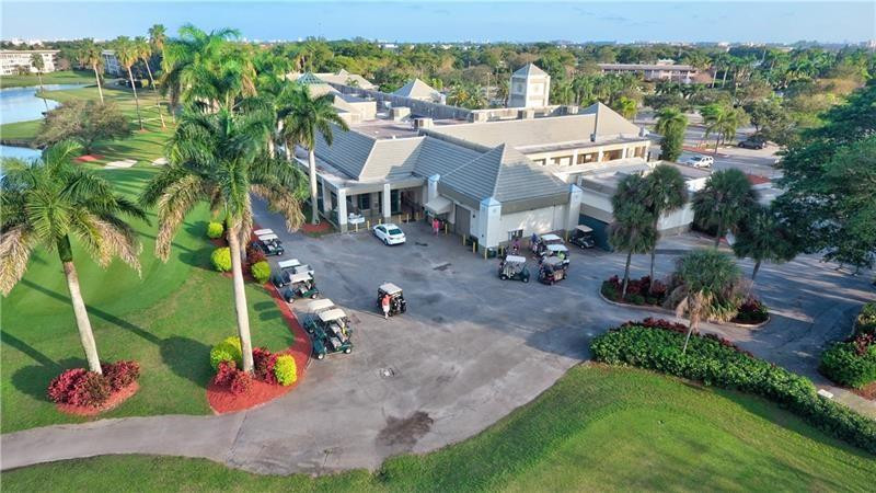 WYNMOOR GOLF VILLAGE - Residential
