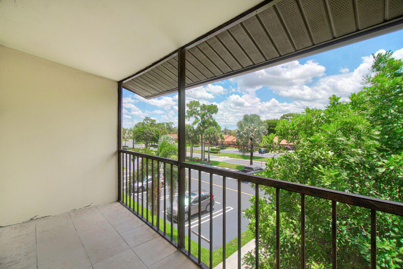 PINE RIDGE NORTH II CONDO - Residential
