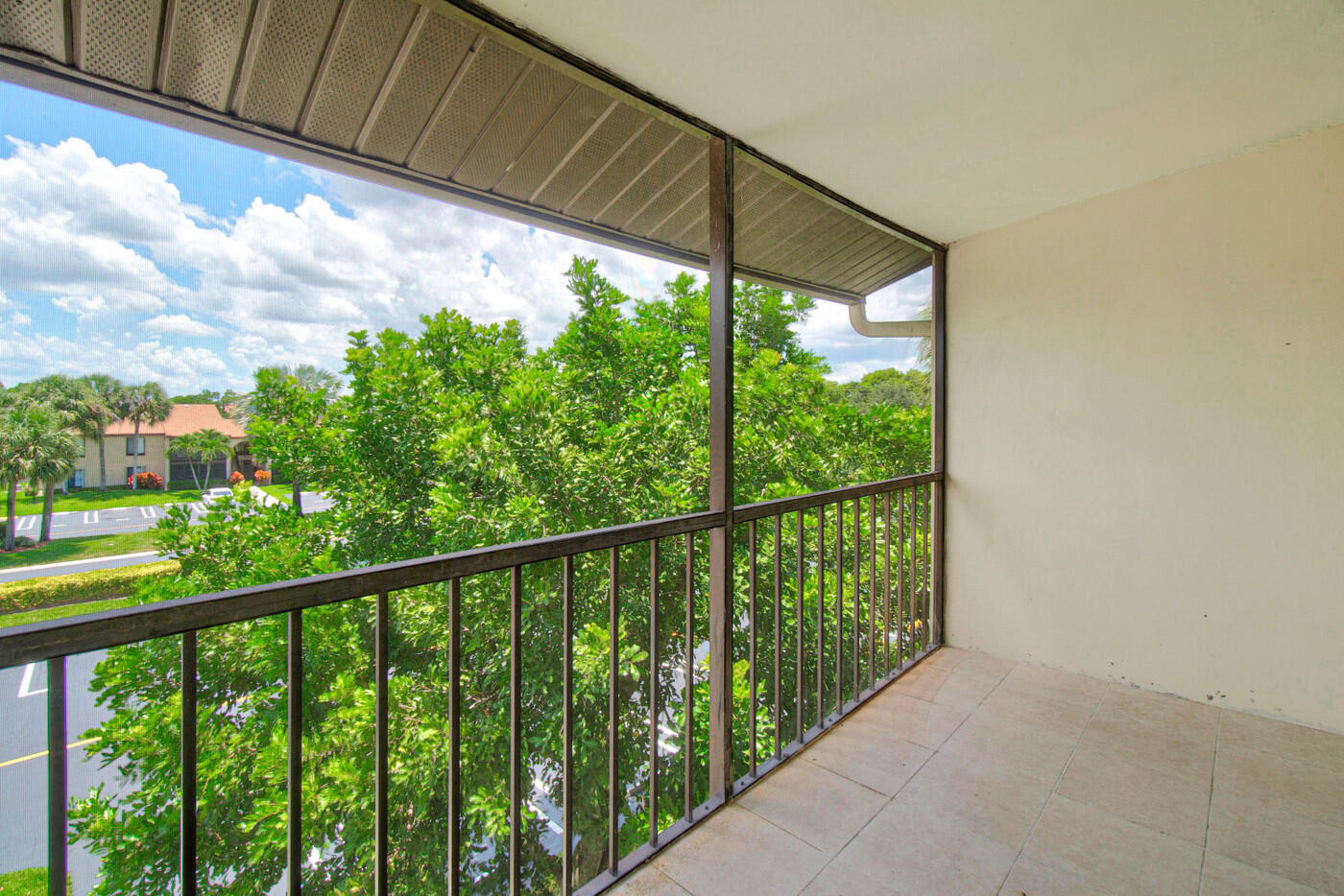 PINE RIDGE NORTH II CONDO - Residential