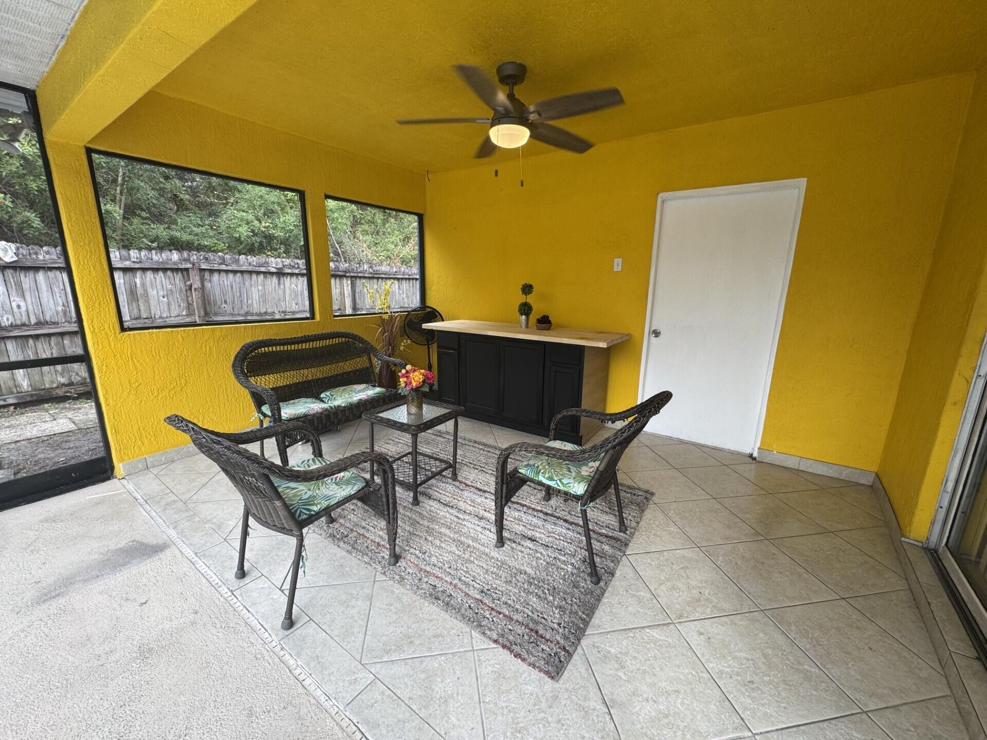 PORT ST LUCIE SECTION 3 - Residential
