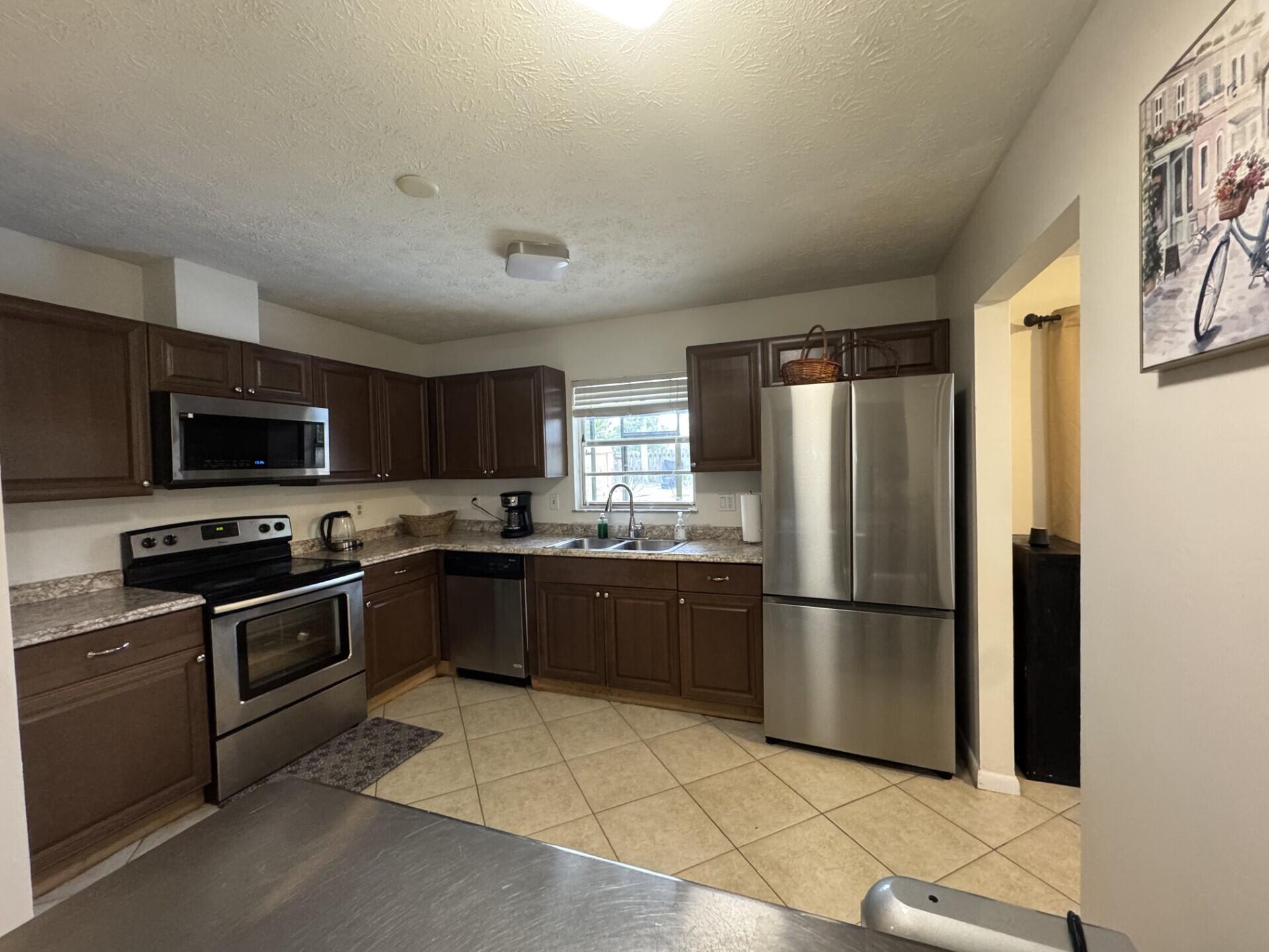 PORT ST LUCIE SECTION 3 - Residential