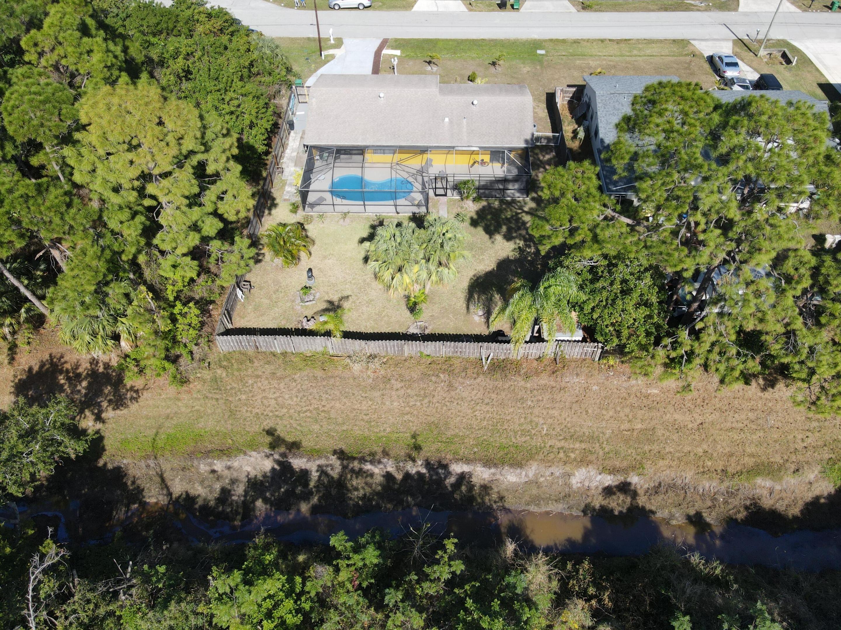 PORT ST LUCIE SECTION 3 - Residential