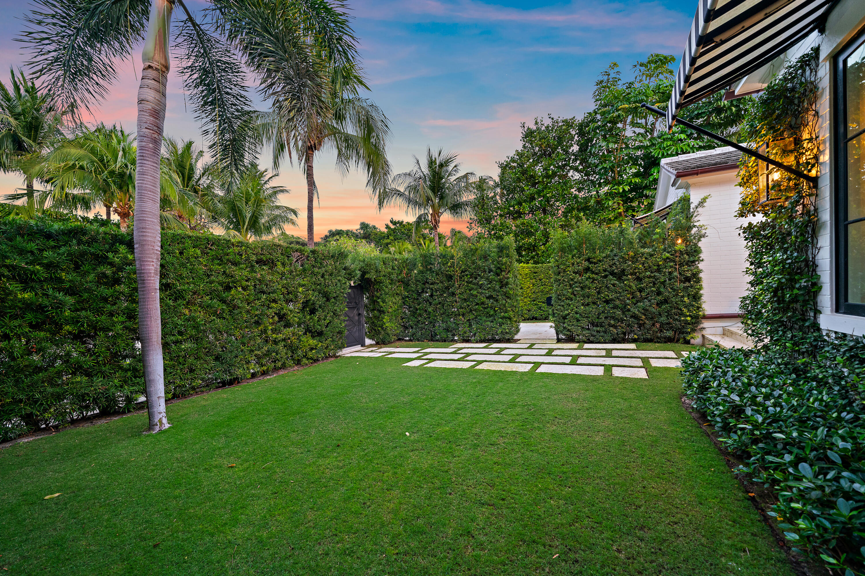 ROYAL PARK - Residential