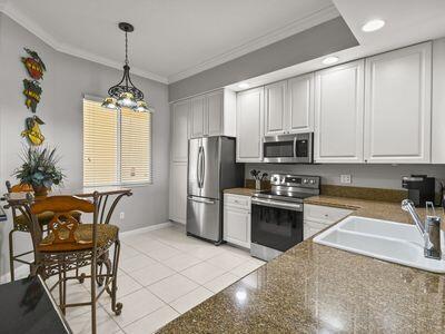 HARBOUR ISLE AT HUTCHINSON ISLAND EAST - Residential