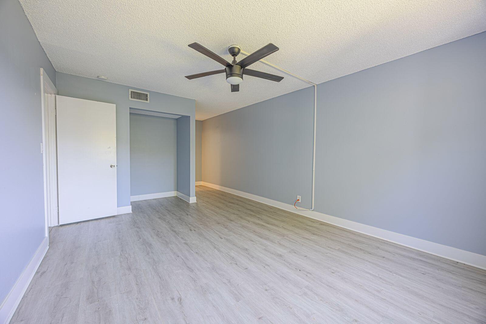 ISLE OF SANDALFOOT CONDO - Residential