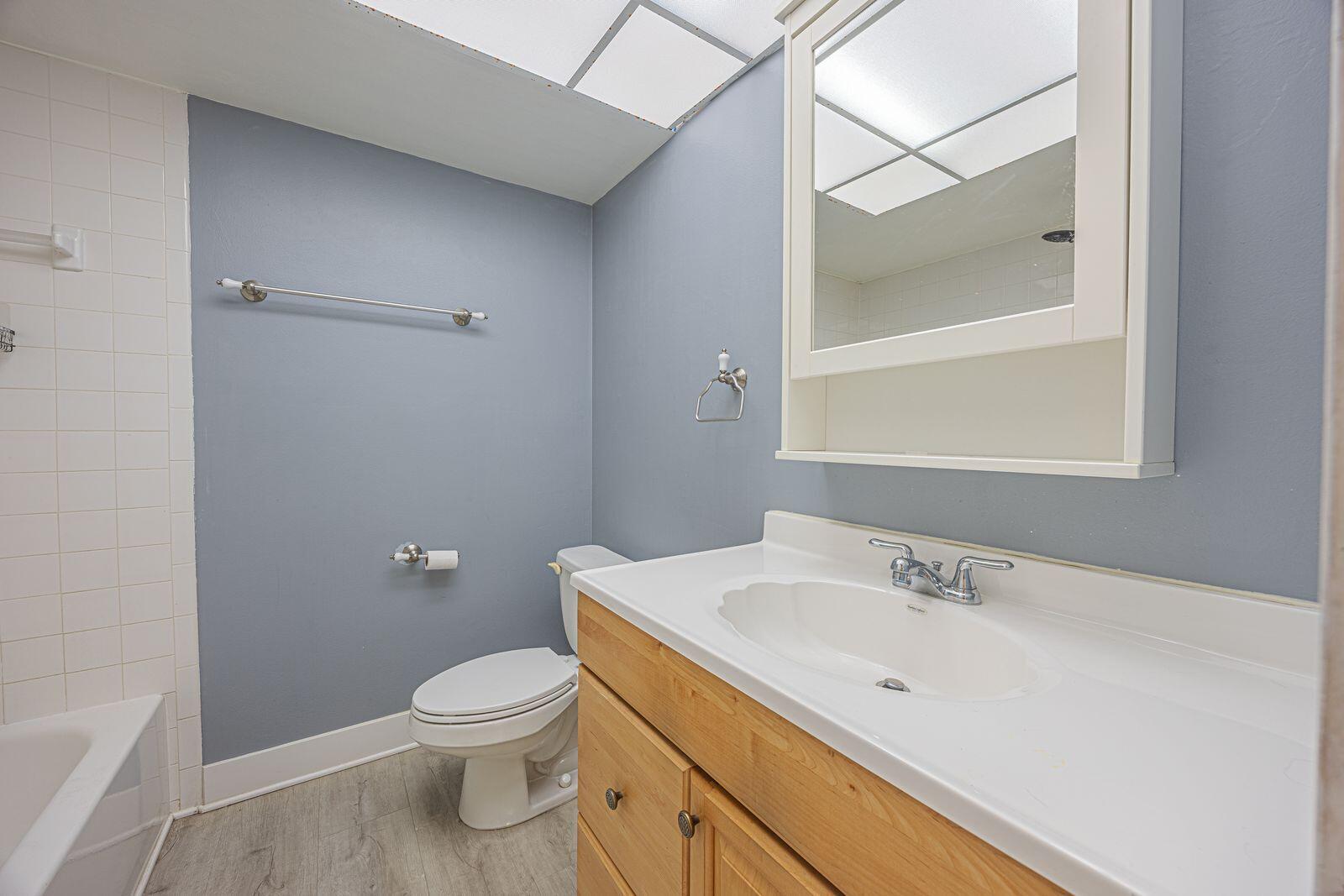 ISLE OF SANDALFOOT CONDO - Residential