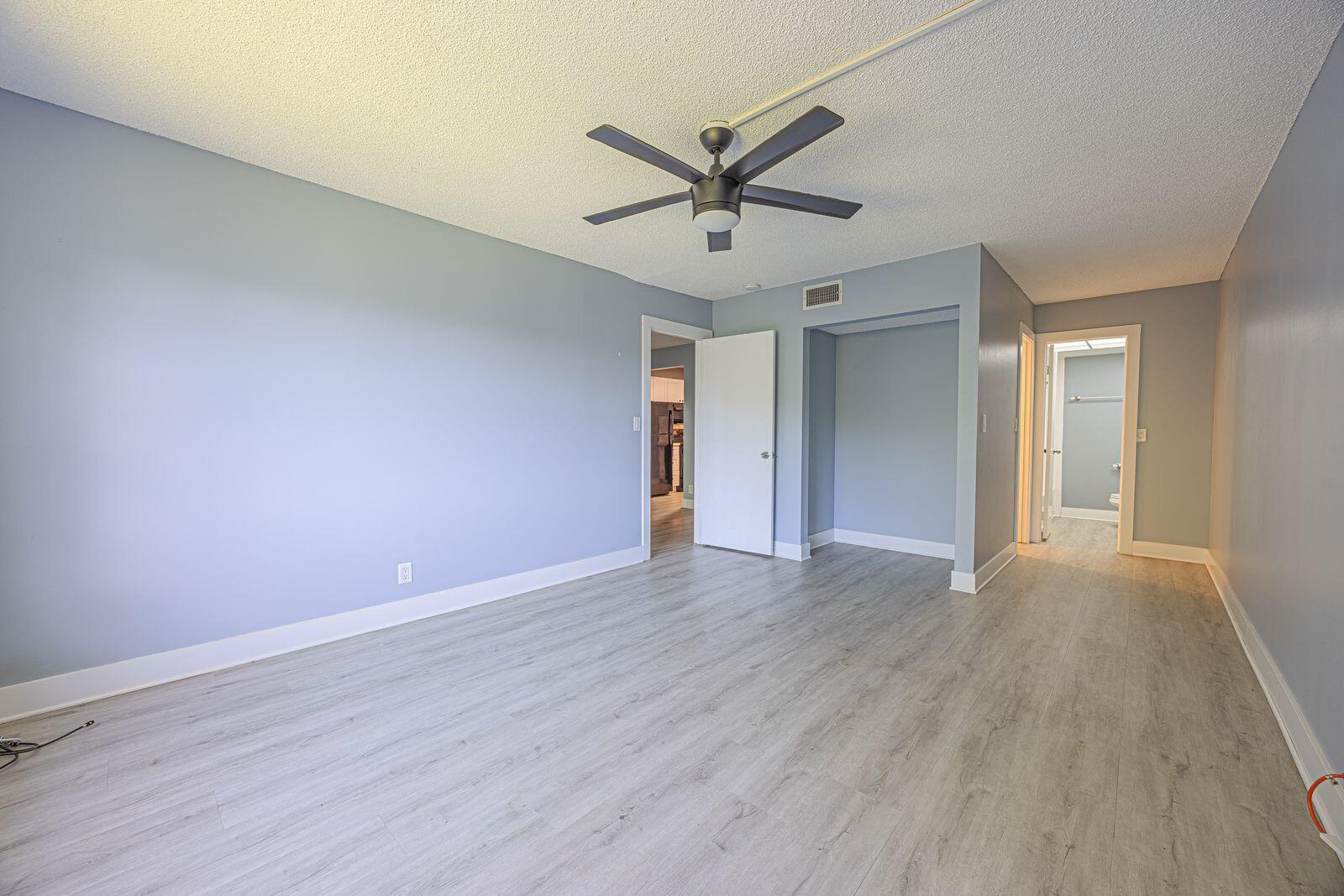 ISLE OF SANDALFOOT CONDO - Residential