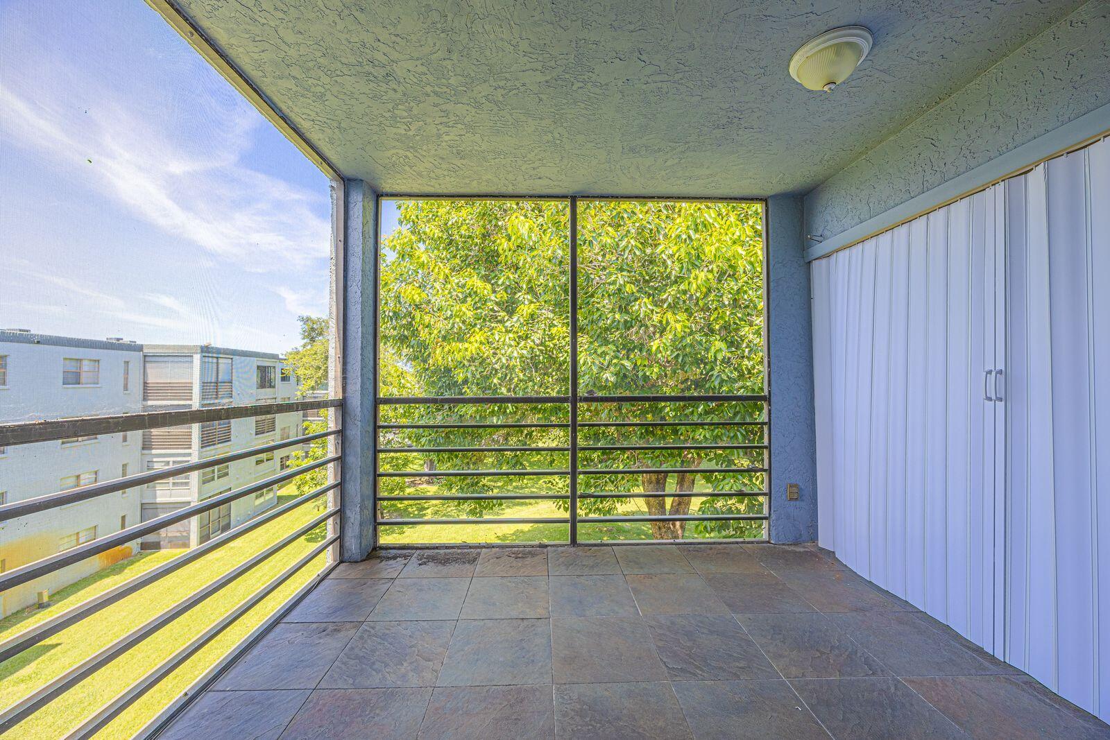 ISLE OF SANDALFOOT CONDO - Residential