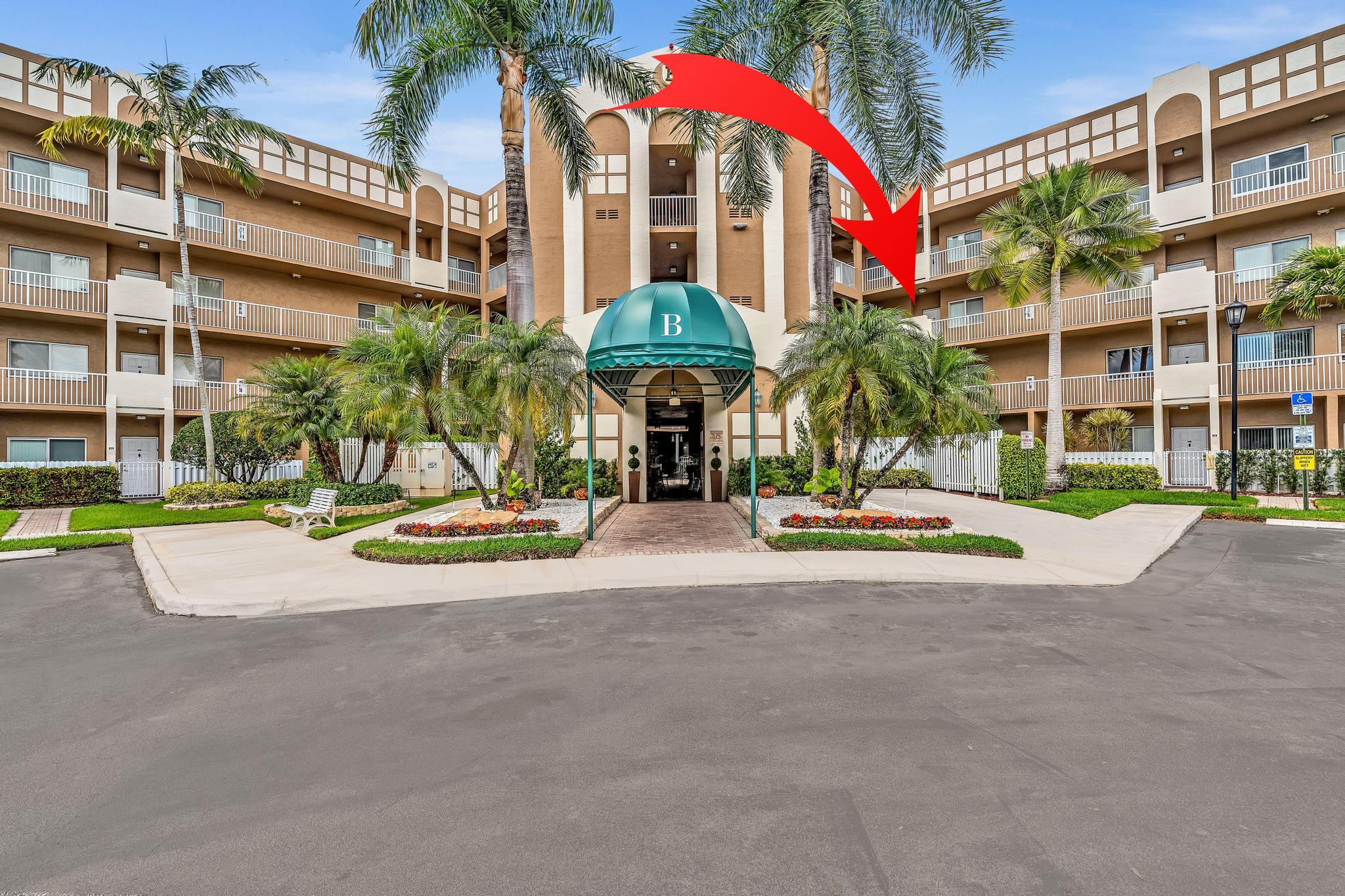 SOUTHAMPTON CONDOMINIUM - Residential