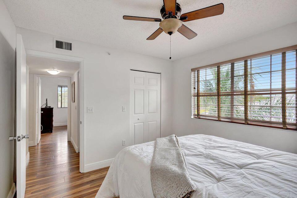 GRAND VIEW AT CRESTWOOD CONDO - Residential Lease