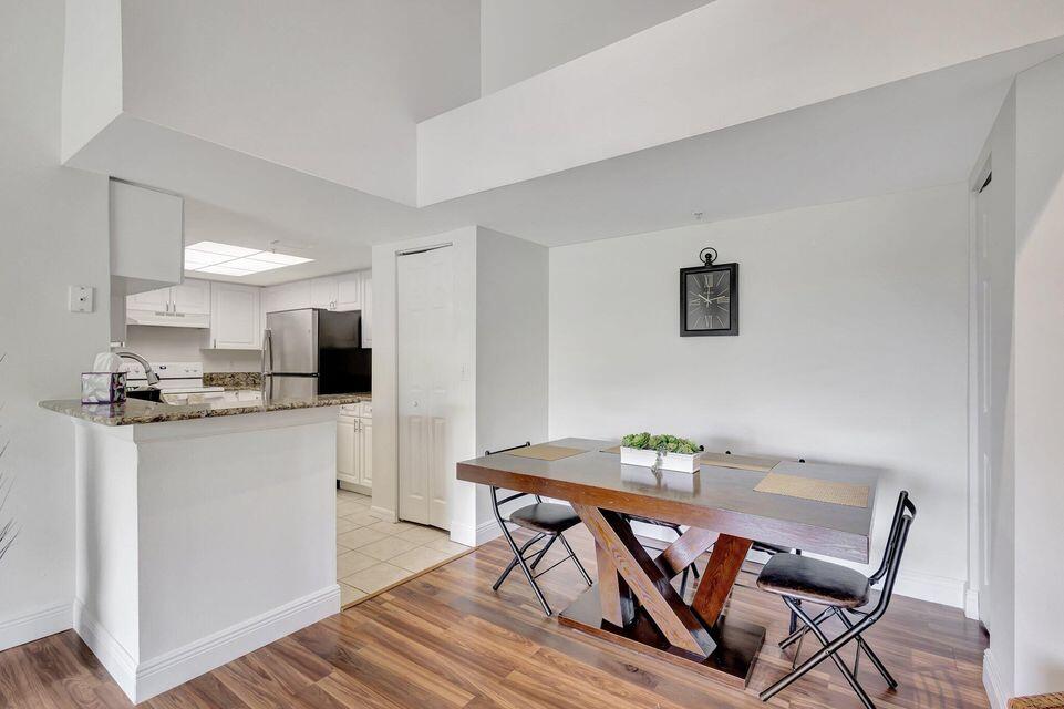 GRAND VIEW AT CRESTWOOD CONDO - Residential Lease