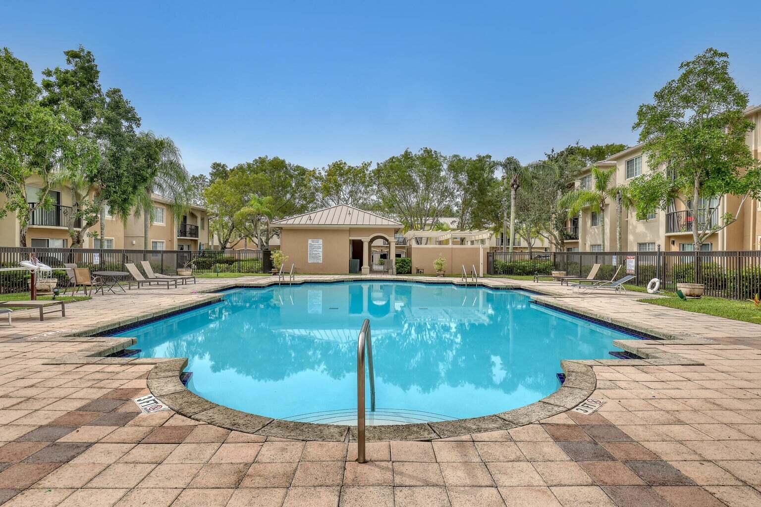 GRAND VIEW AT CRESTWOOD CONDO - Residential Lease