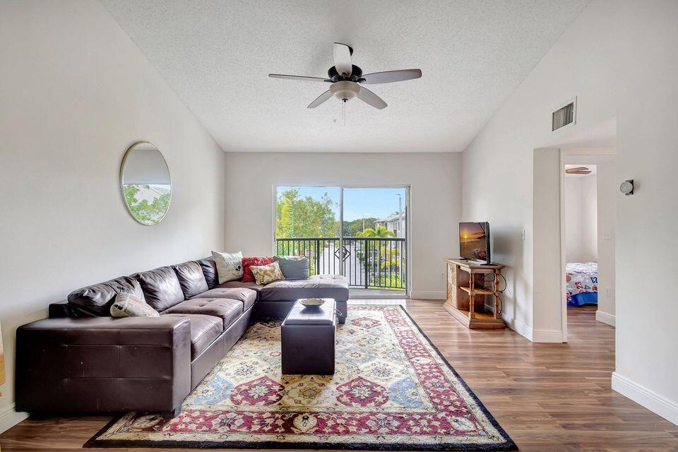 Located in the prestigious Grand View at Crestwood Complex. The gated community offers resort-type amenities such as 2 Pools, Fitness Center, Tennis Court, Playground, Kids Court, many Picnic Areas, Walk/Jog Trail, and 24h/7 Security Cameras. Centrally located between Southern and Okeechobee Blvd. We are near Turnpike, Equestrian facilities, Wellington Mall, Publix, Duffy's, Sal's Italian, Burger King, ABC Fine Wine, Walgreens, Hair Salon, Nail Salon, and much more. Come to see it before someone else takes it! Easy to show! Unfurnished = $2,700.00 Furnished = $3,000.00