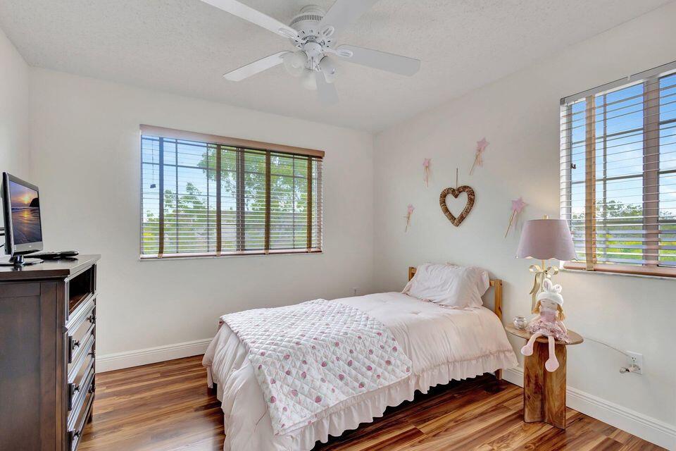GRAND VIEW AT CRESTWOOD CONDO - Residential Lease