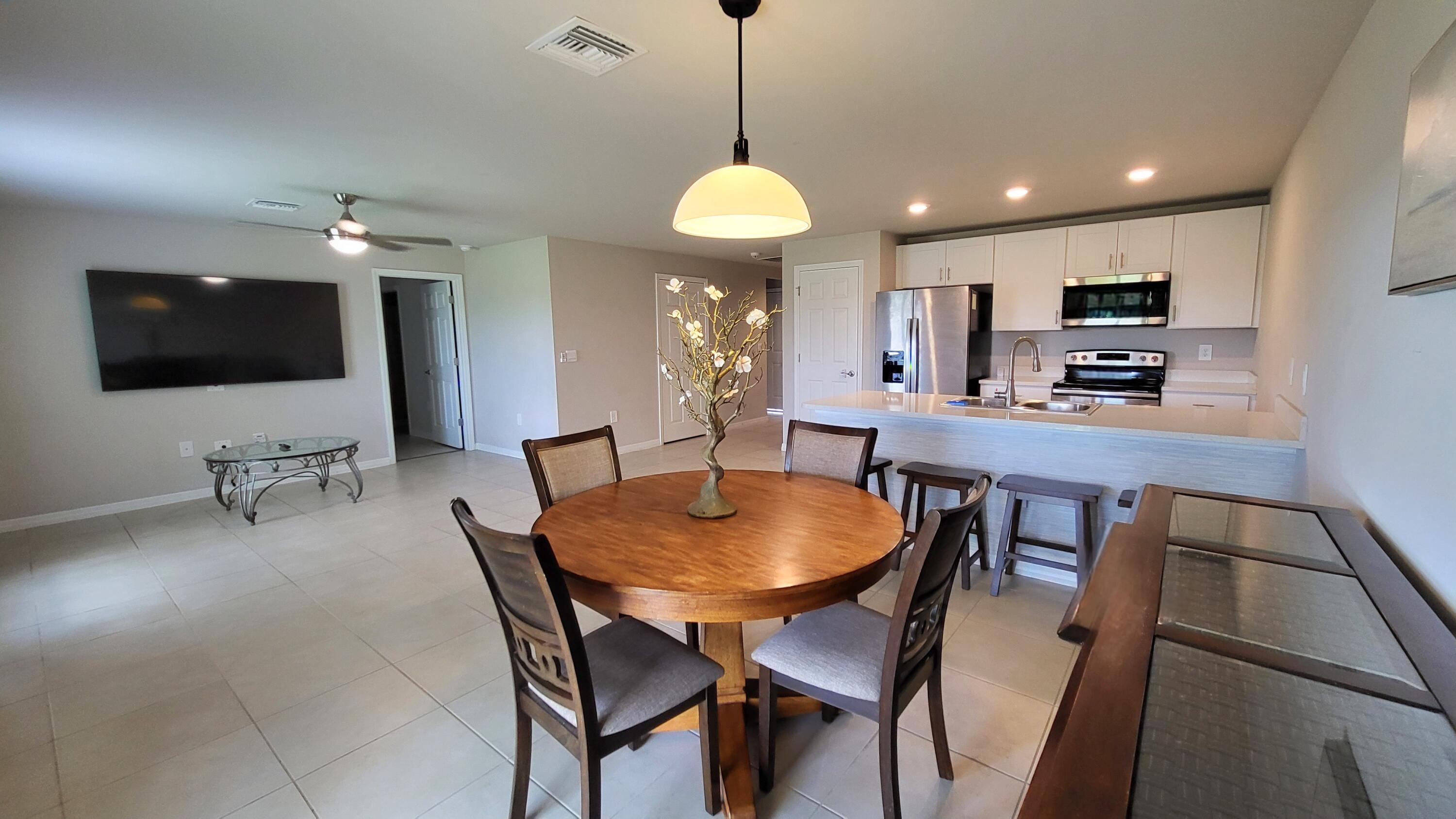 PORT LABELLE UNIT 12 - Residential