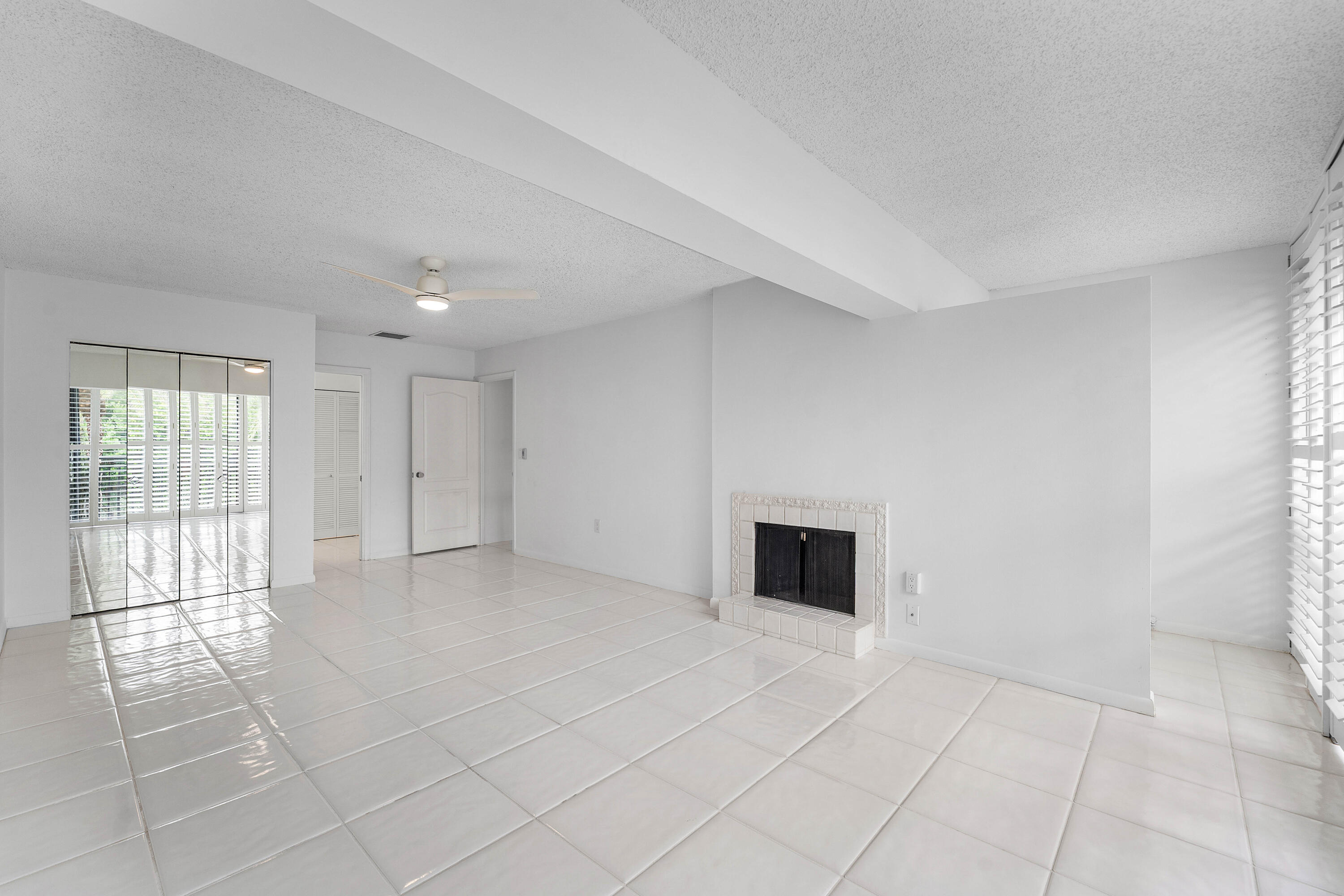 REGENCY HIGHLAND CLUB CONDO - Residential Lease