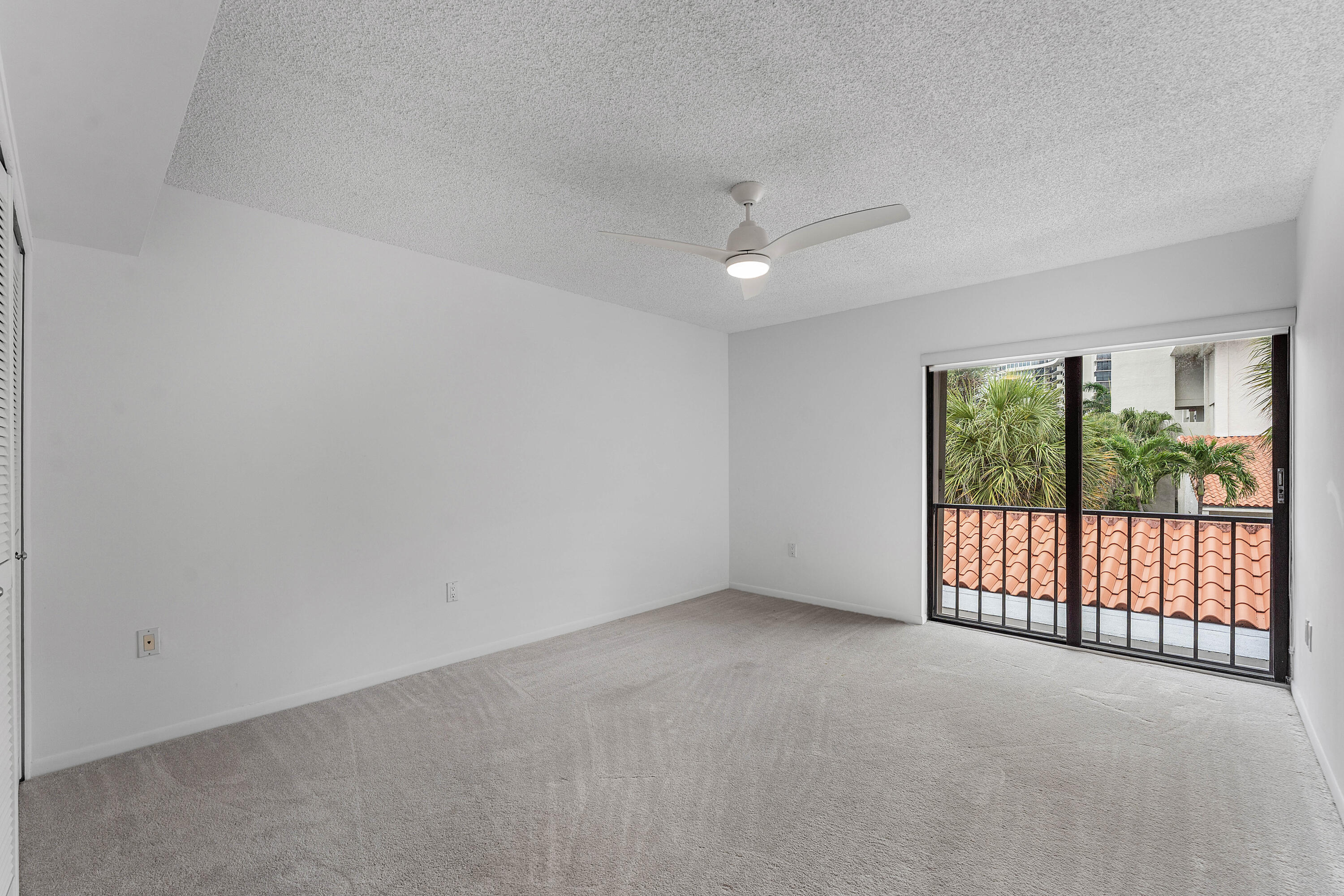 REGENCY HIGHLAND CLUB CONDO - Residential Lease