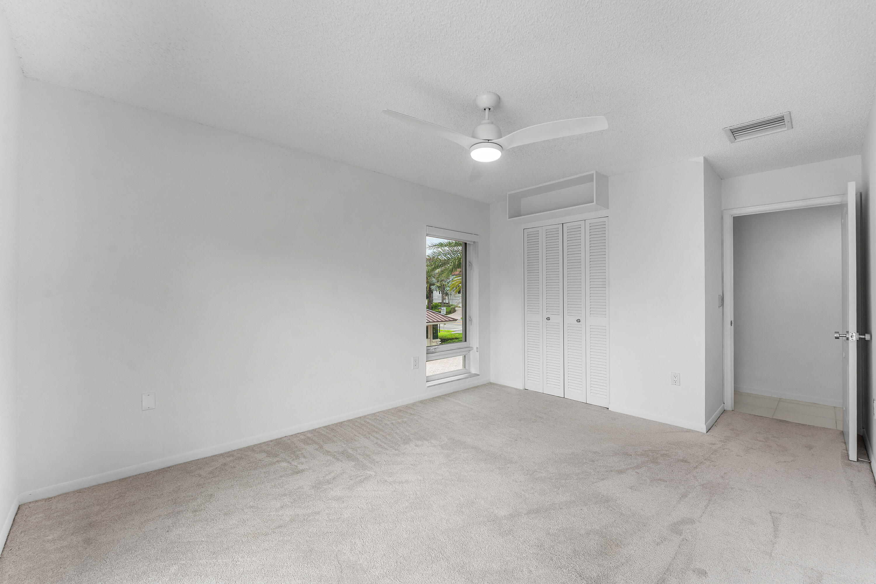 REGENCY HIGHLAND CLUB CONDO - Residential Lease