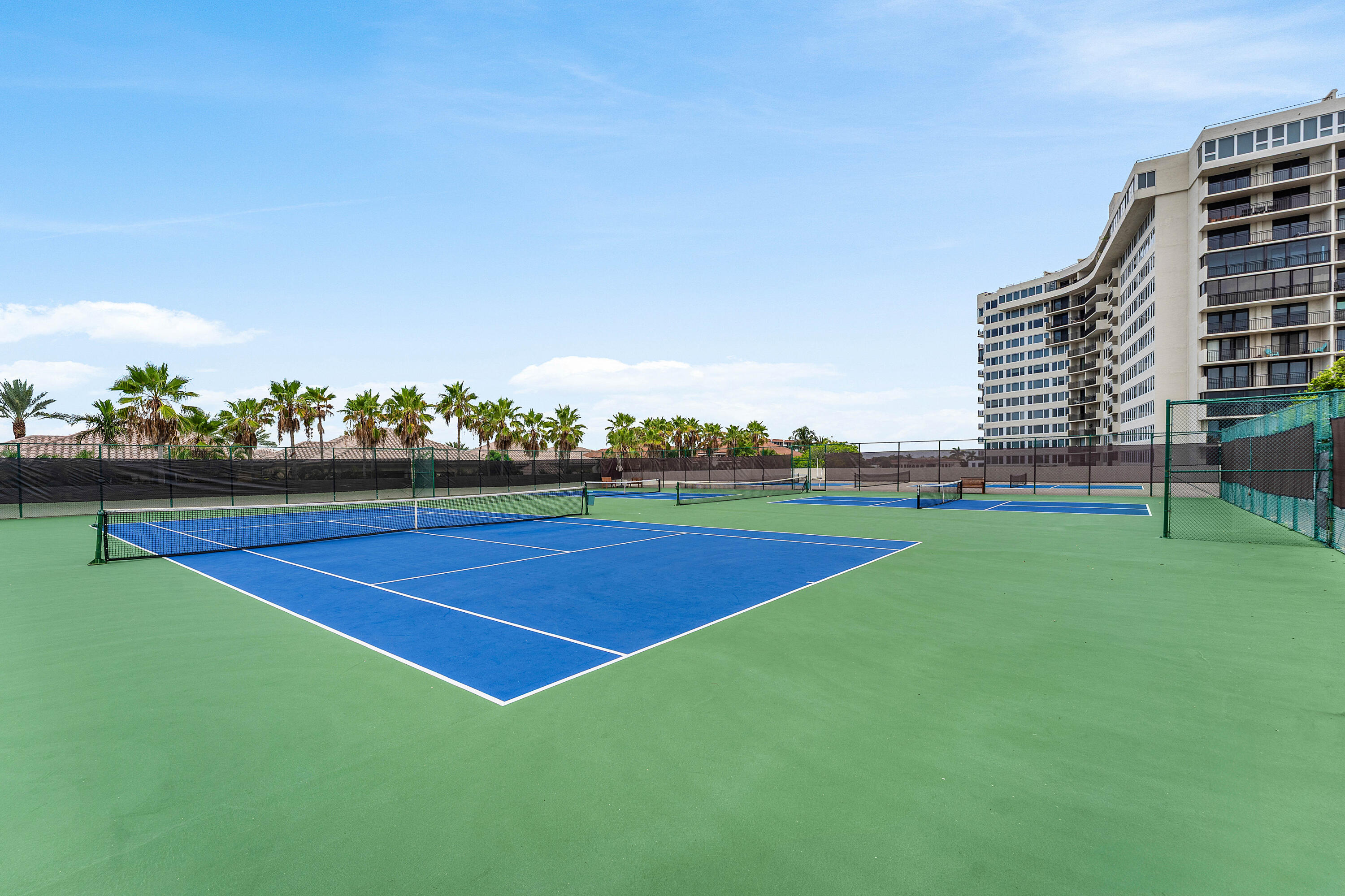 REGENCY HIGHLAND CLUB CONDO - Residential Lease