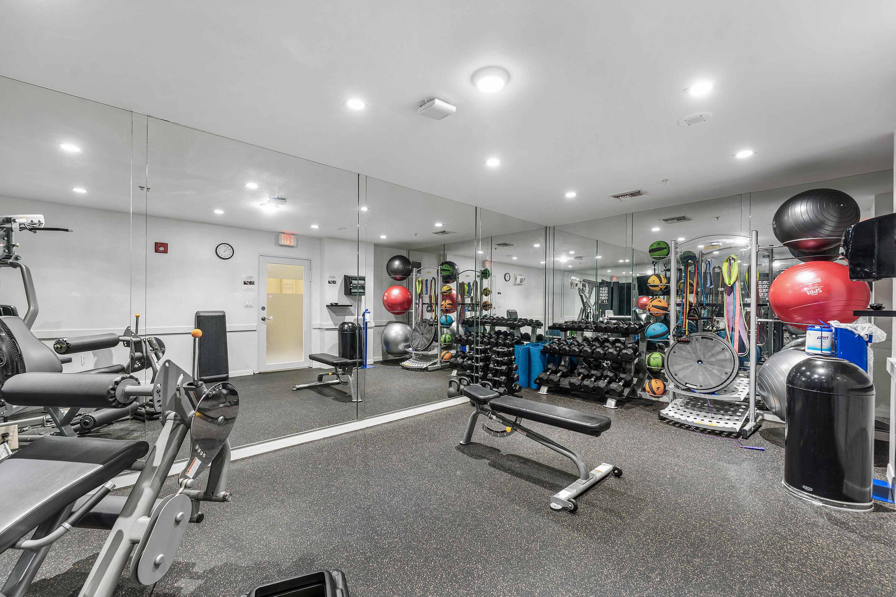 REGENCY HIGHLAND CLUB CONDO - Residential Lease