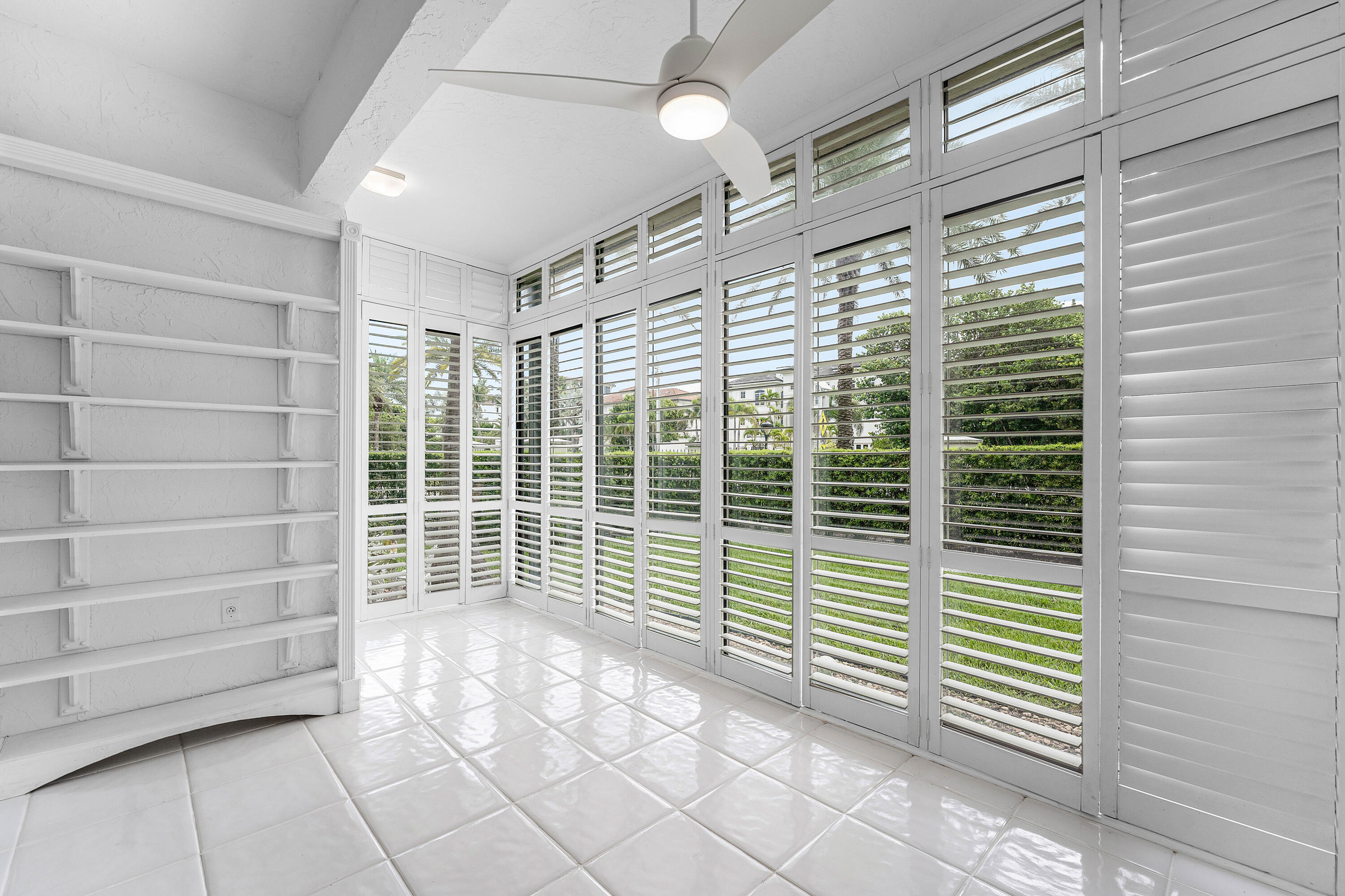 REGENCY HIGHLAND CLUB CONDO - Residential Lease