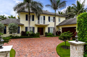 Close to Town...Built In 2007 (Hugh Davis Construction) with master suite on the first floor. Gourmet kitchen by Leeds Custom Design. Top of the line appliances by Sub-Zero, Miele and Wolf. In 2013 the following were installed: full home generator, water filtration system, mosquito control system, security cameras and floor mounted safe. Beach and bike trail access.